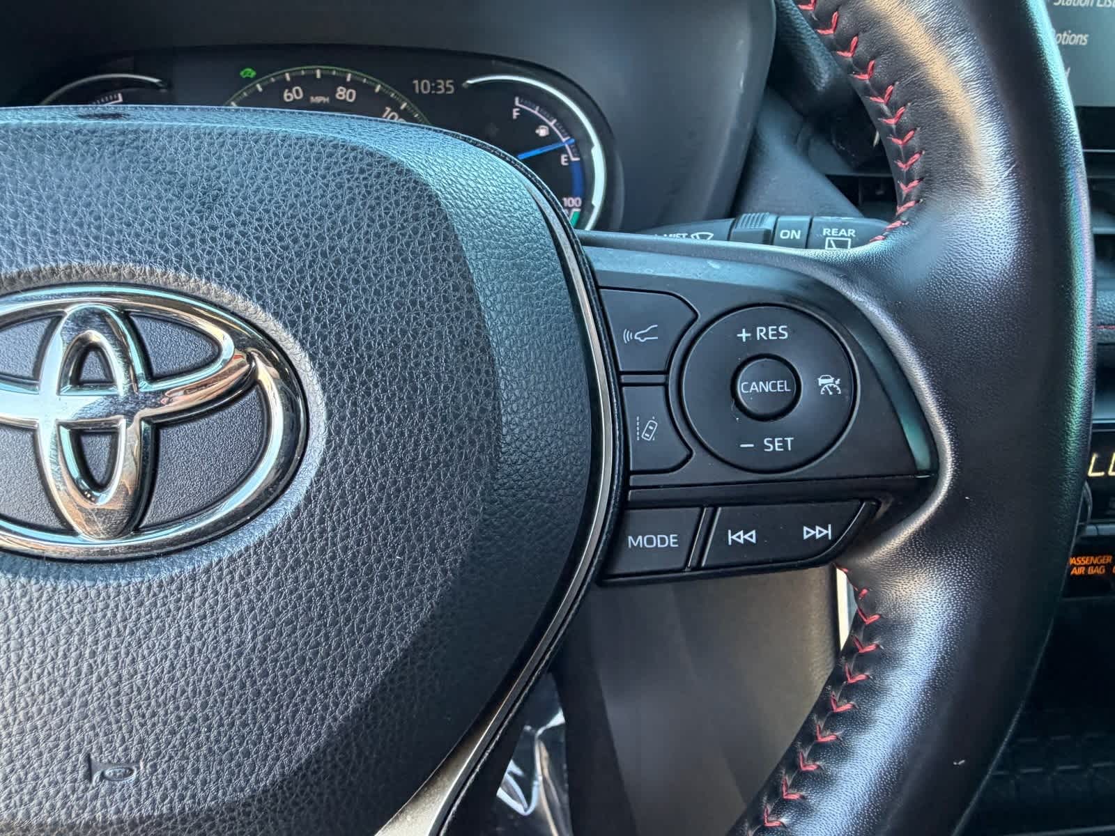 Thumbnail: 2022 Toyota RAV4 - 33