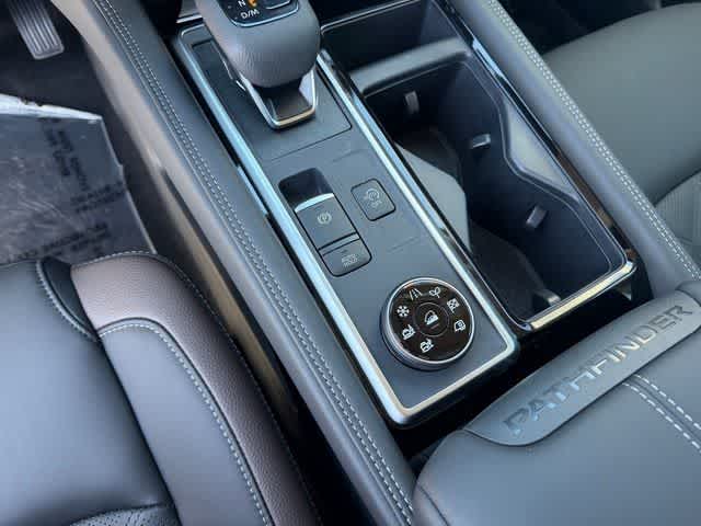 Thumbnail: 2026 Nissan Pathfinder - 23