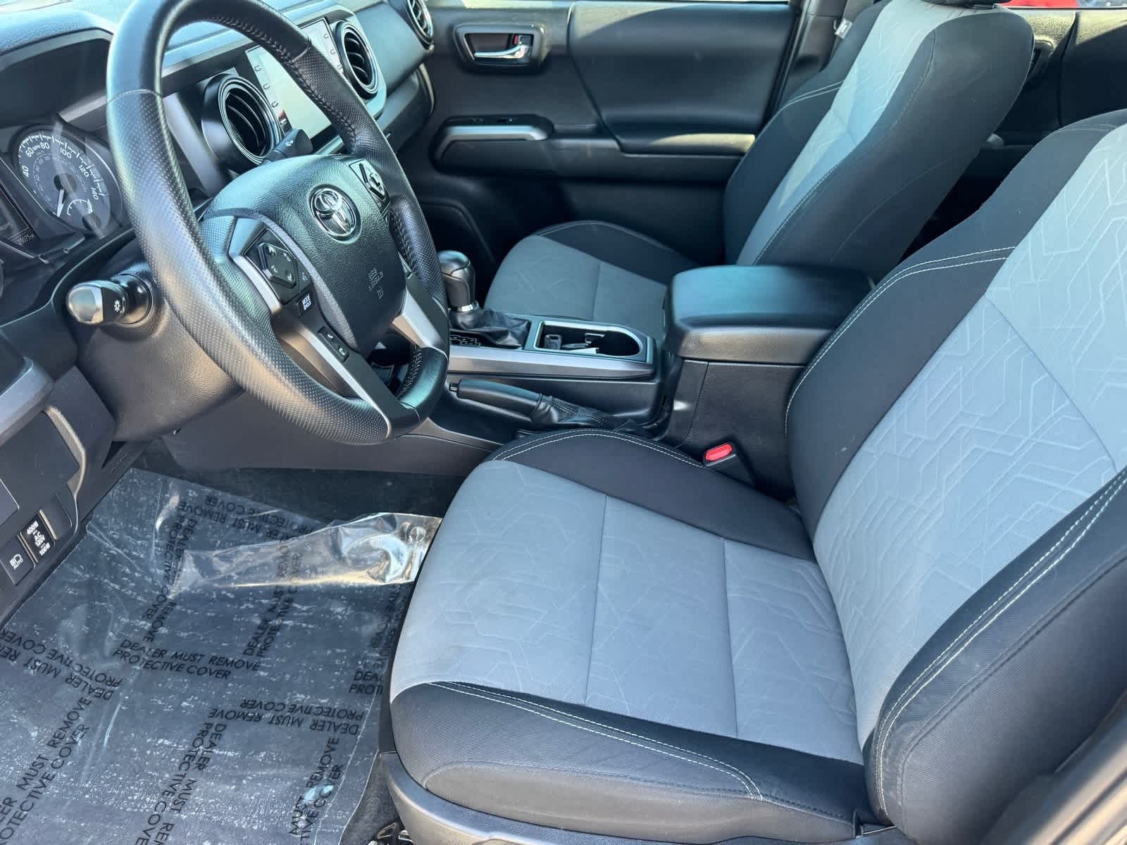 Thumbnail: 2023 Toyota Tacoma - 15