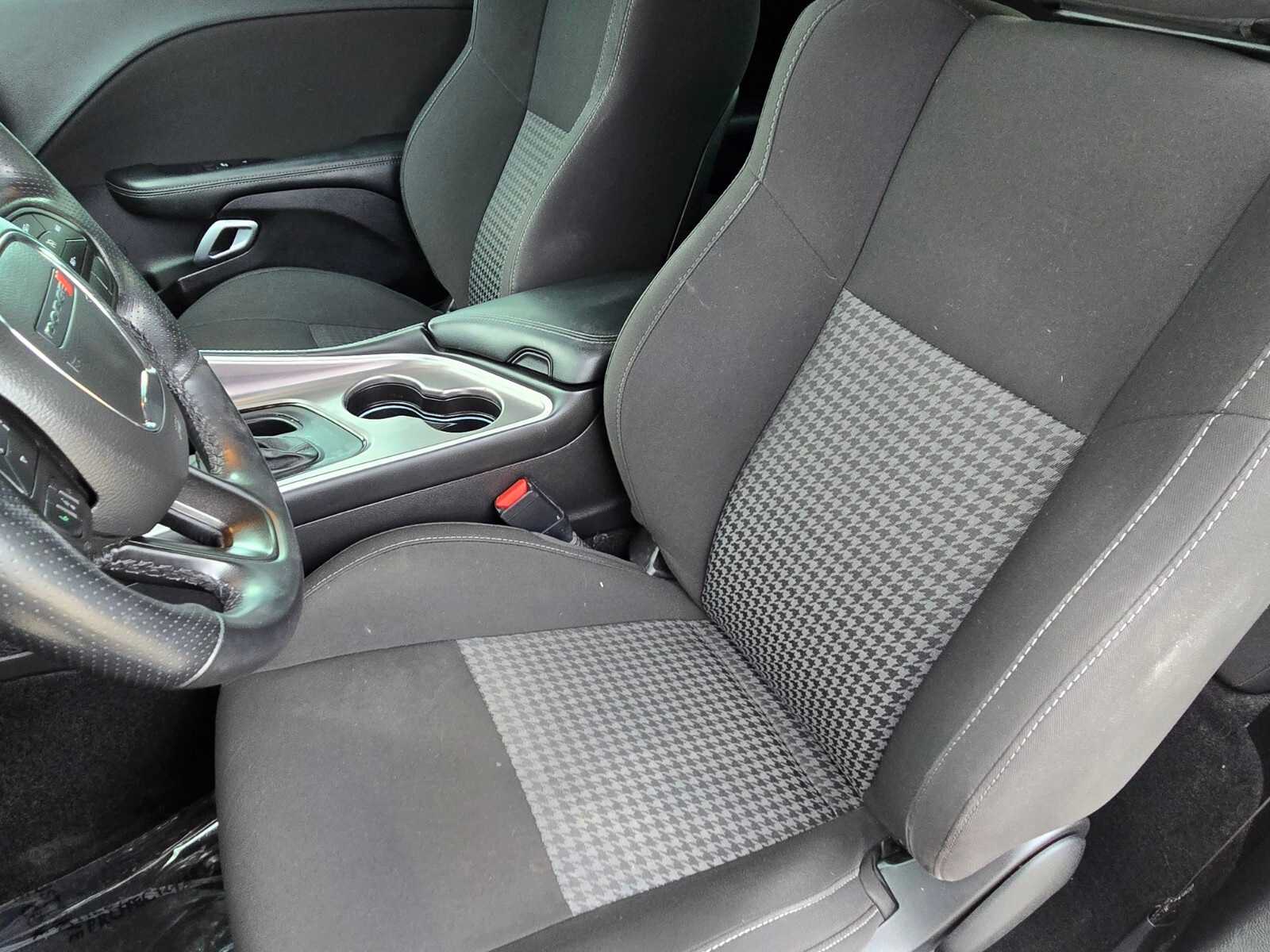 Thumbnail: 2022 Dodge Challenger - 17