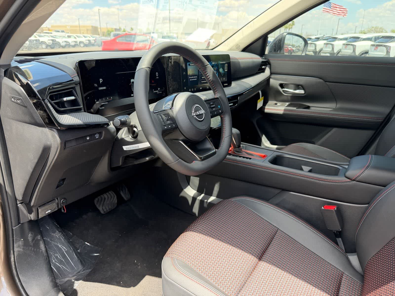 Thumbnail: 2026 Nissan Kicks - 2