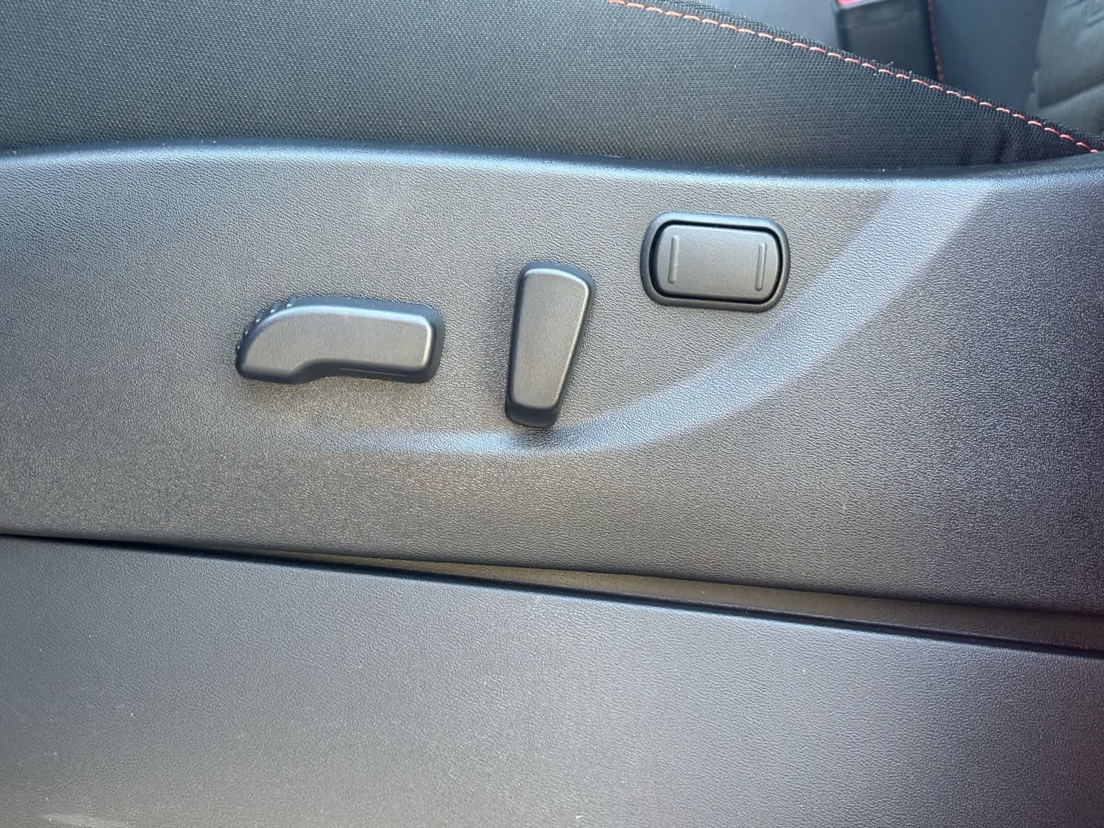 Thumbnail: 2026 Nissan Frontier - 12