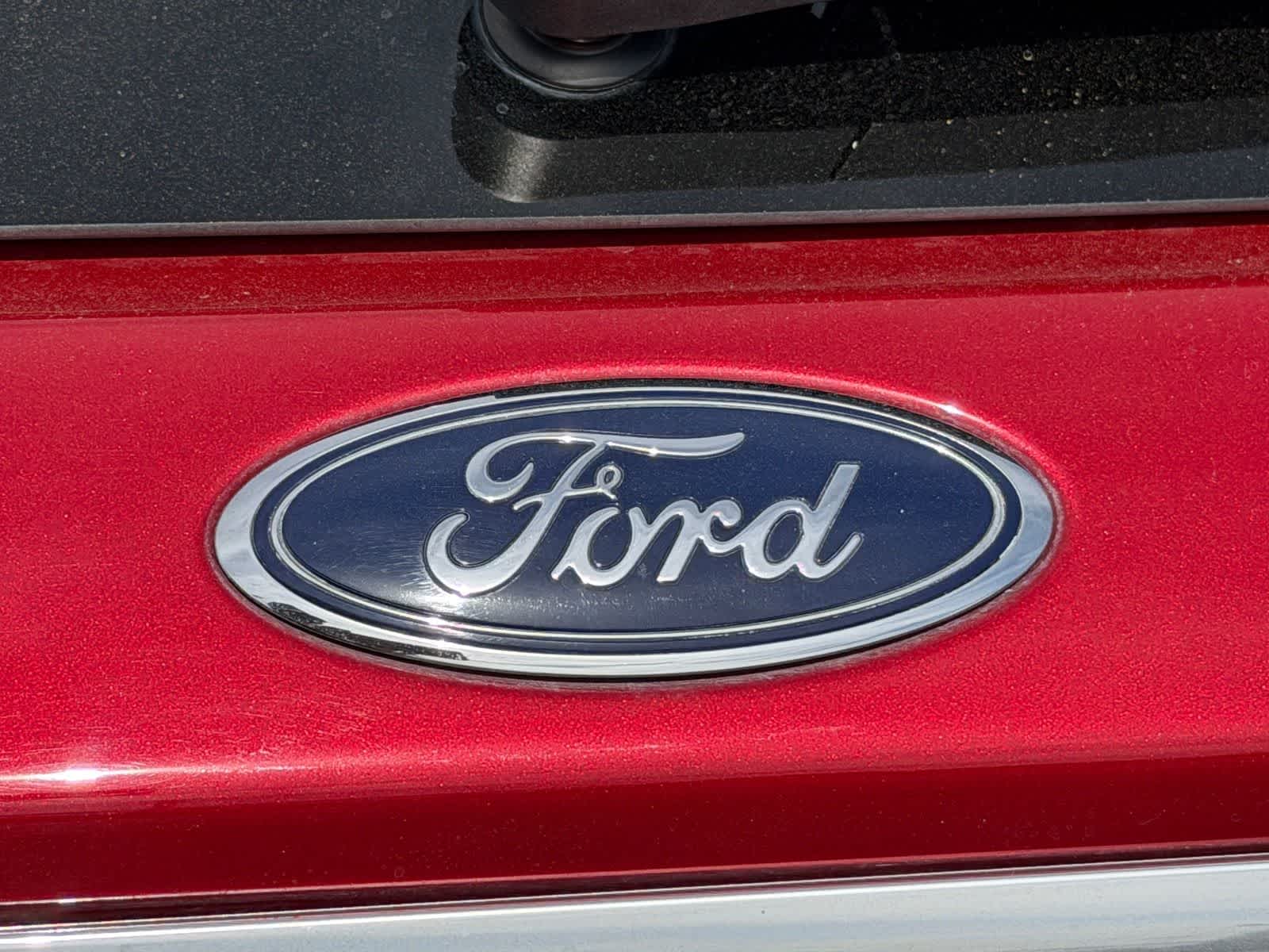 Thumbnail: 2020 Ford Explorer - 26