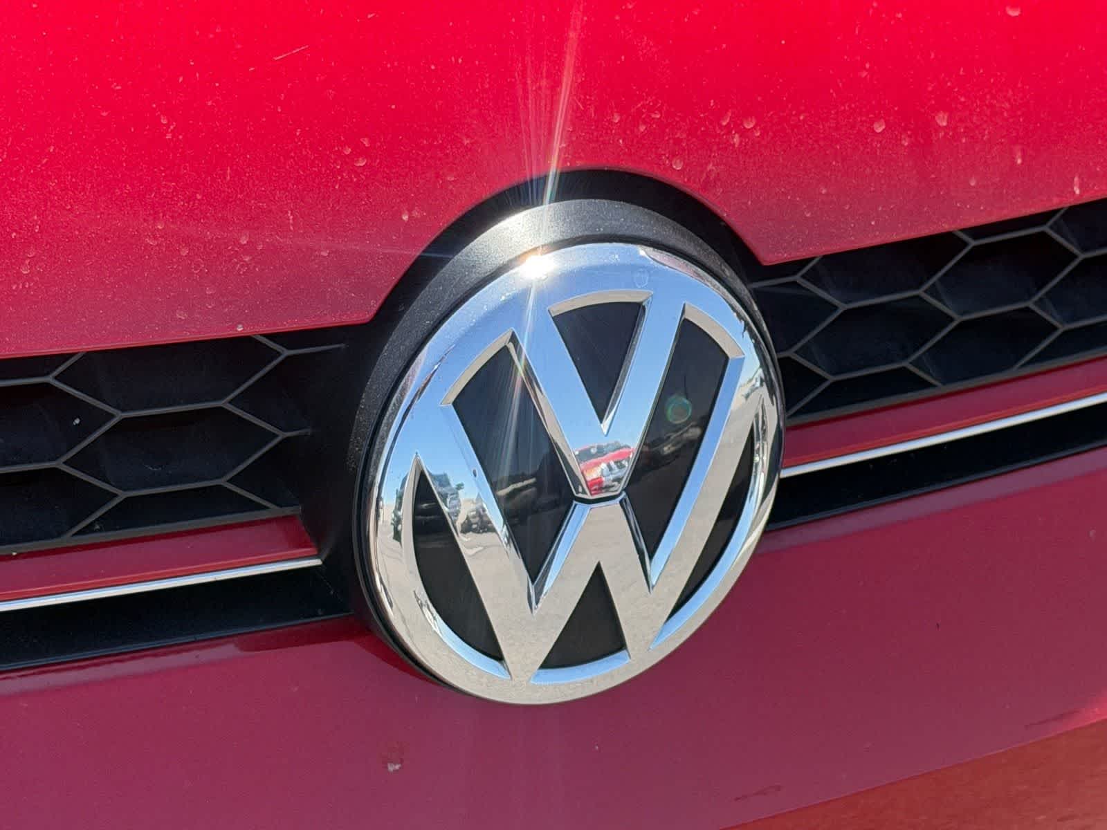 Thumbnail: 2017 Volkswagen Golf - 7