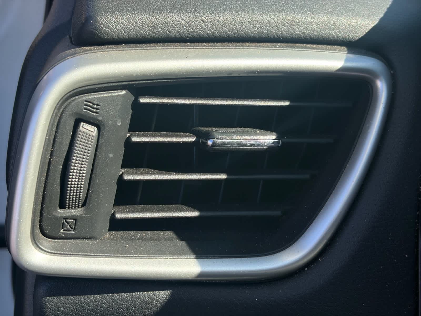 Thumbnail: 2016 Nissan Maxima - 8