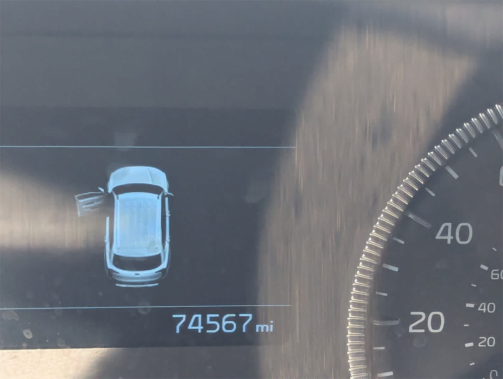 Thumbnail: 2020 Kia Telluride - 23