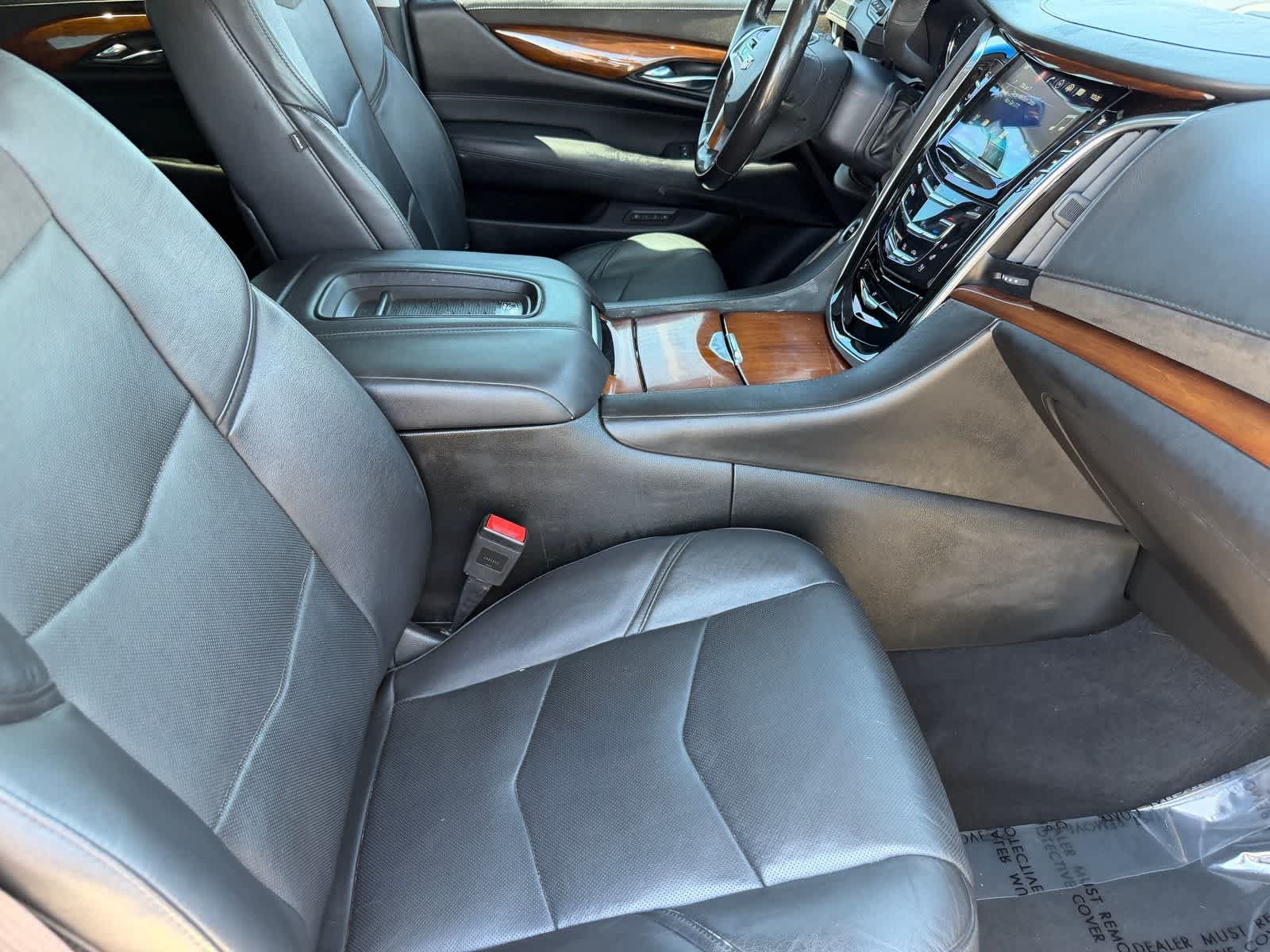 Thumbnail: 2016 Cadillac Escalade - 11