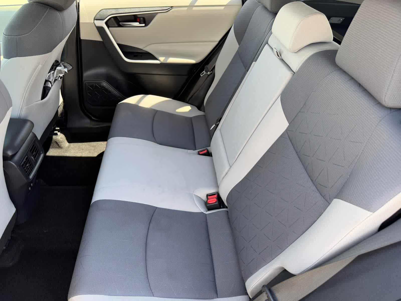 Thumbnail: 2019 Toyota RAV4 - 13