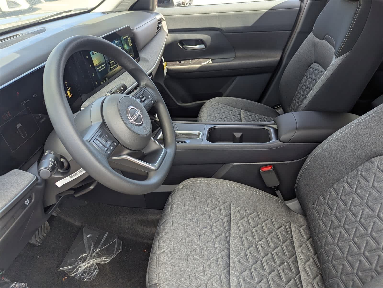 Thumbnail: 2026 Nissan Kicks - 17