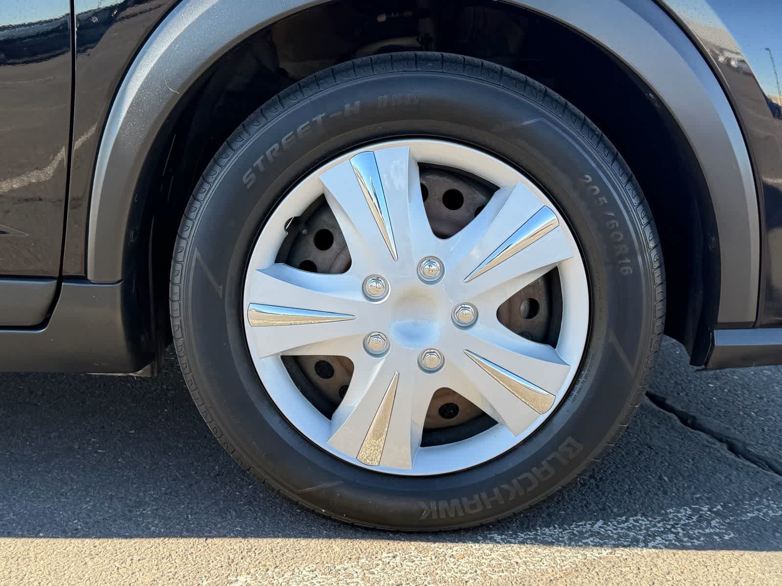 Thumbnail: 2022 Nissan Kicks - 10