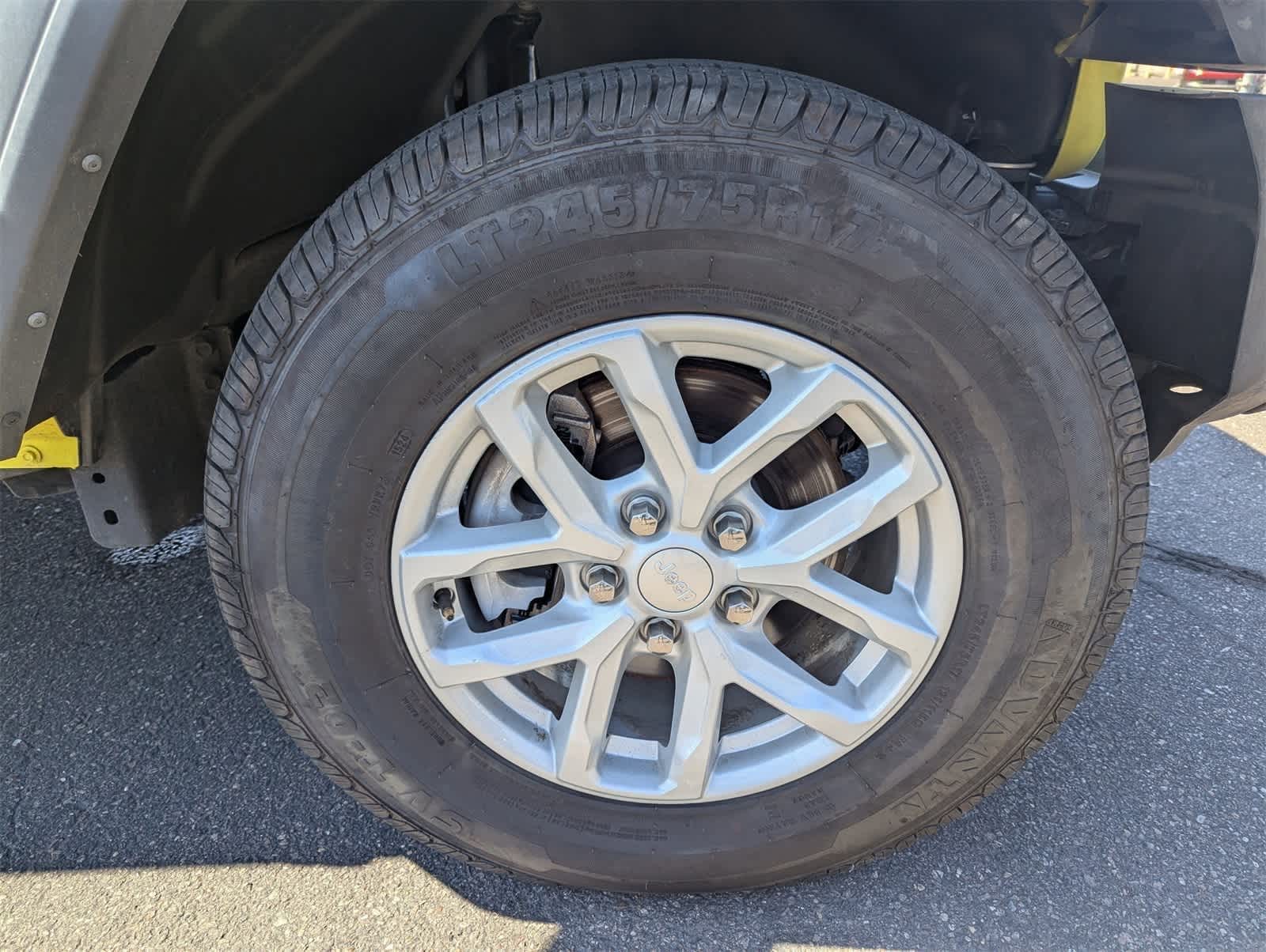 Thumbnail: 2023 Jeep Wrangler - 10