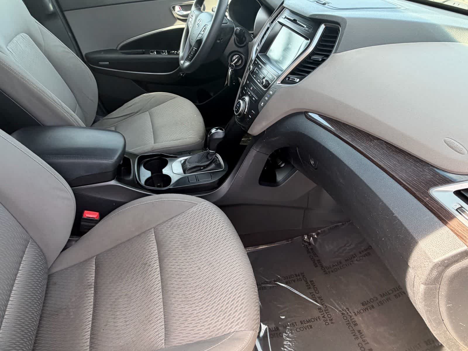 Thumbnail: 2017 Hyundai Santa Fe - 2