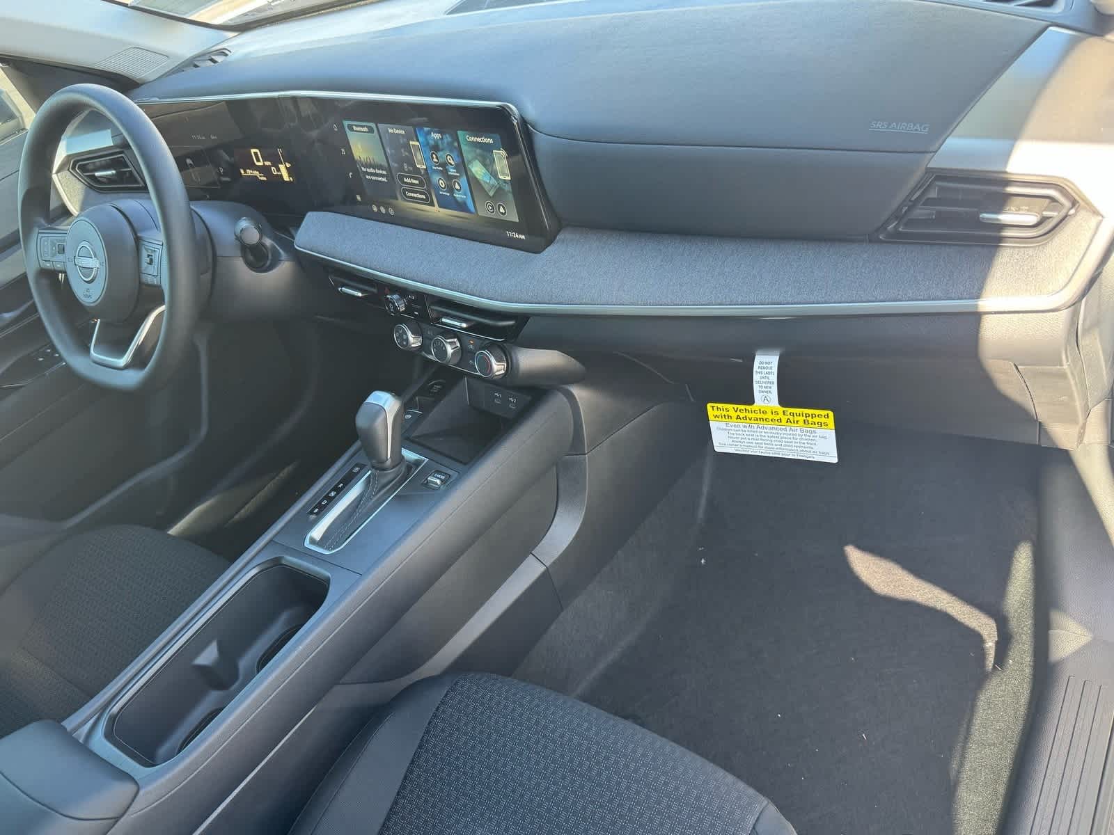 Thumbnail: 2026 Nissan Kicks - 12