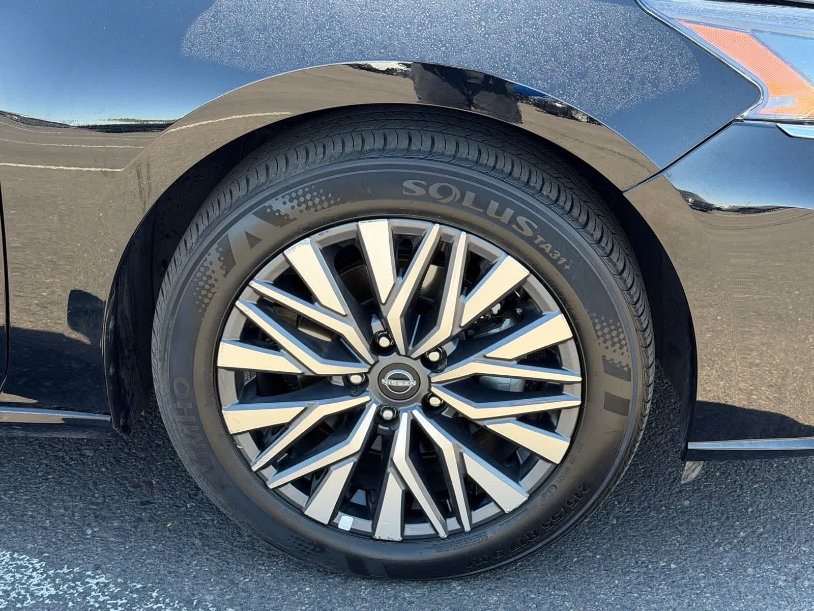 Thumbnail: 2025 Nissan Altima - 9