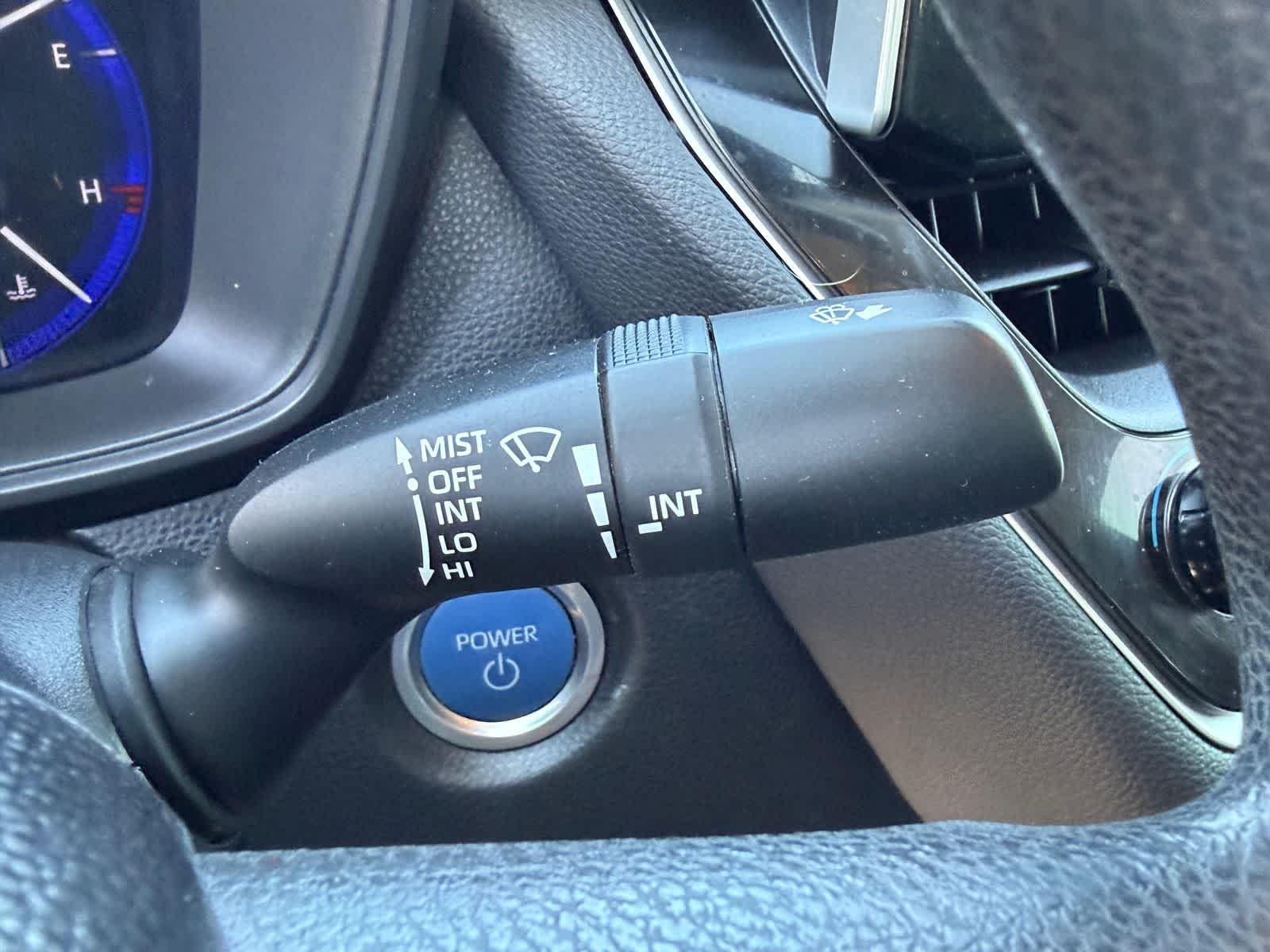 Thumbnail: 2020 Toyota Corolla - 18
