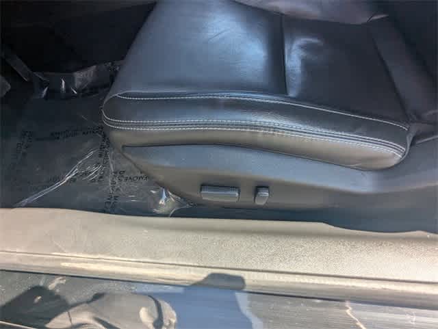 Thumbnail: 2015 Chevrolet Camaro - 22