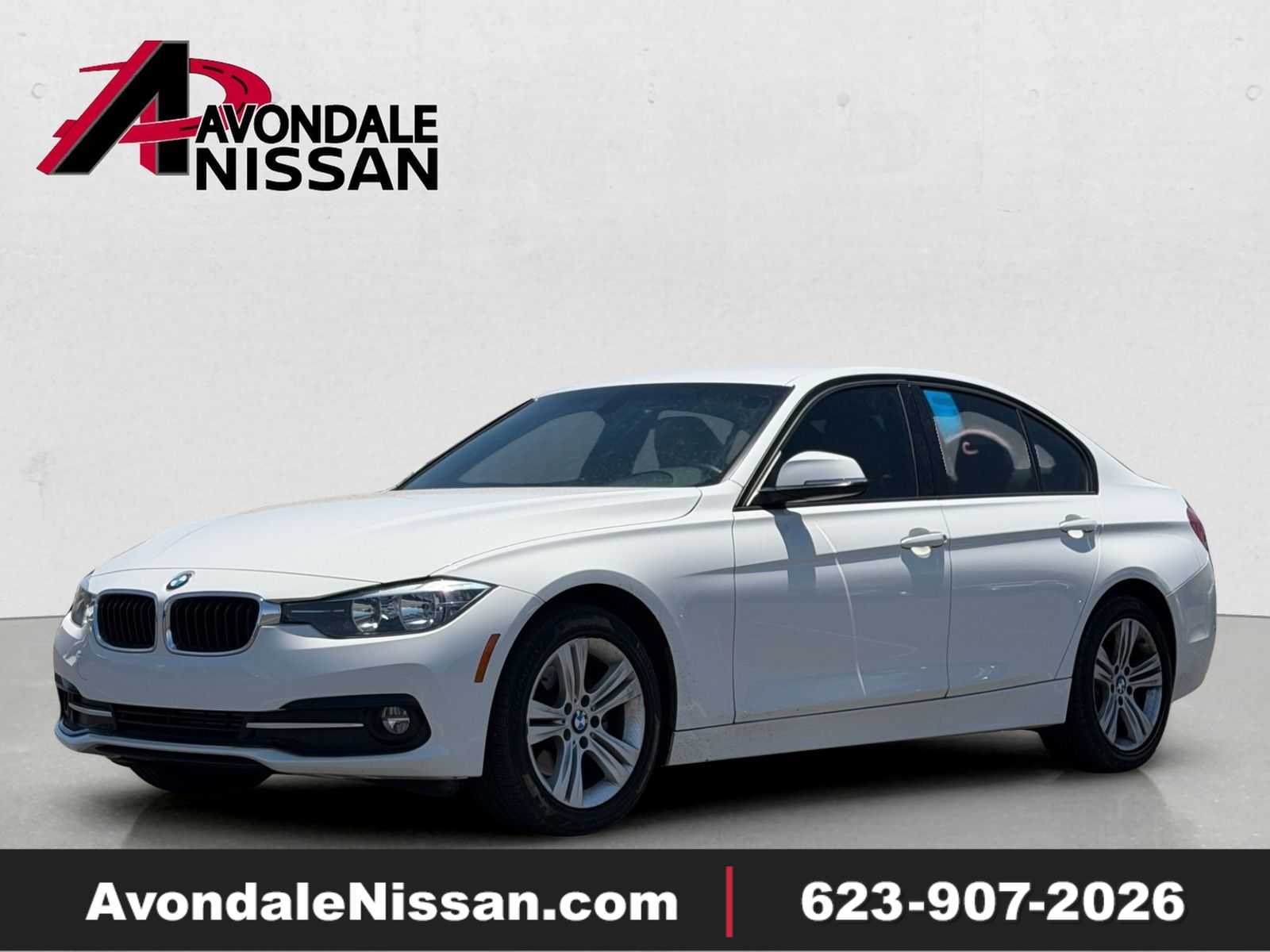 Thumbnail: 2016 BMW 3 Series - 1