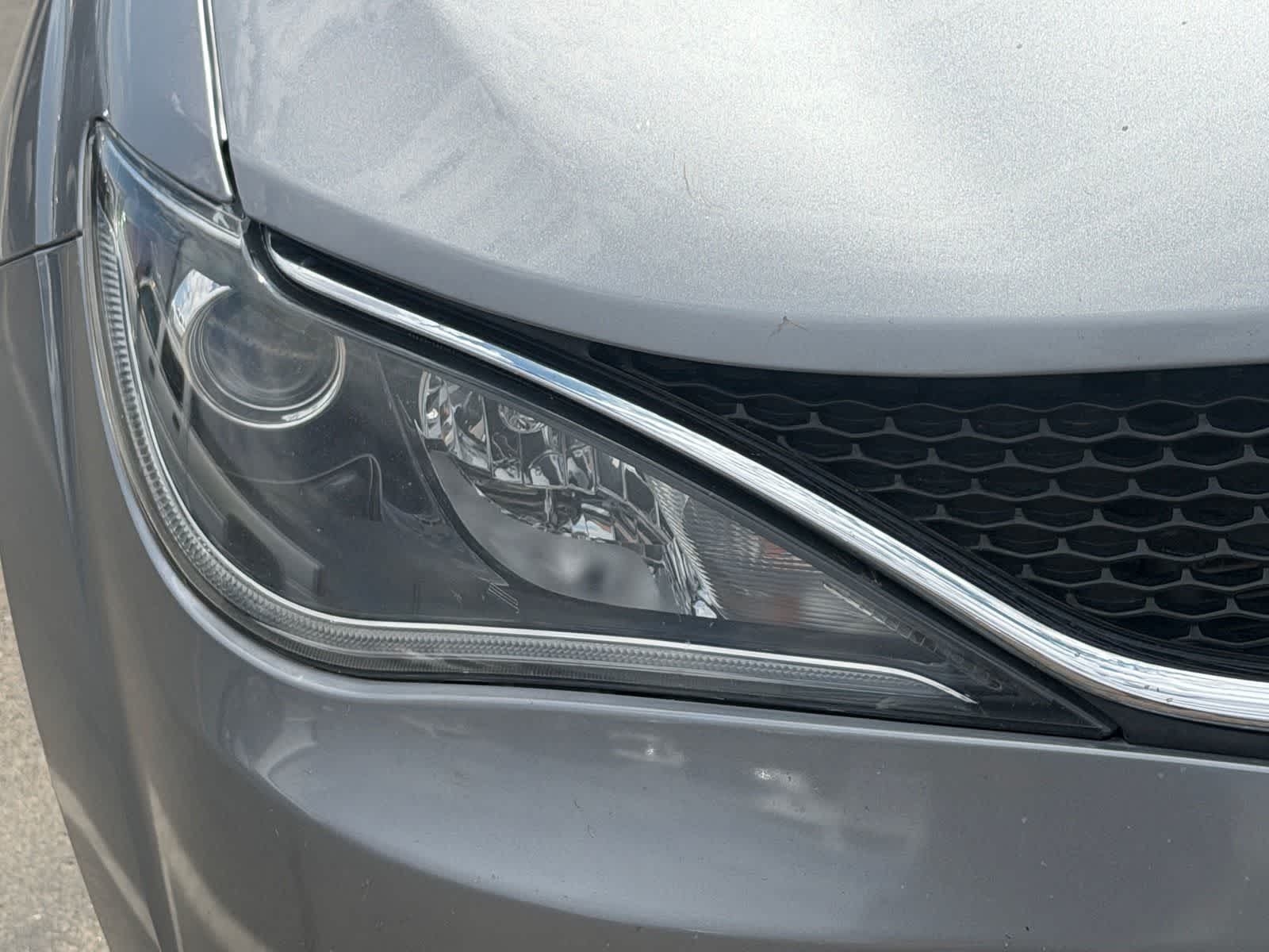 Thumbnail: 2020 Chrysler Pacifica - 7