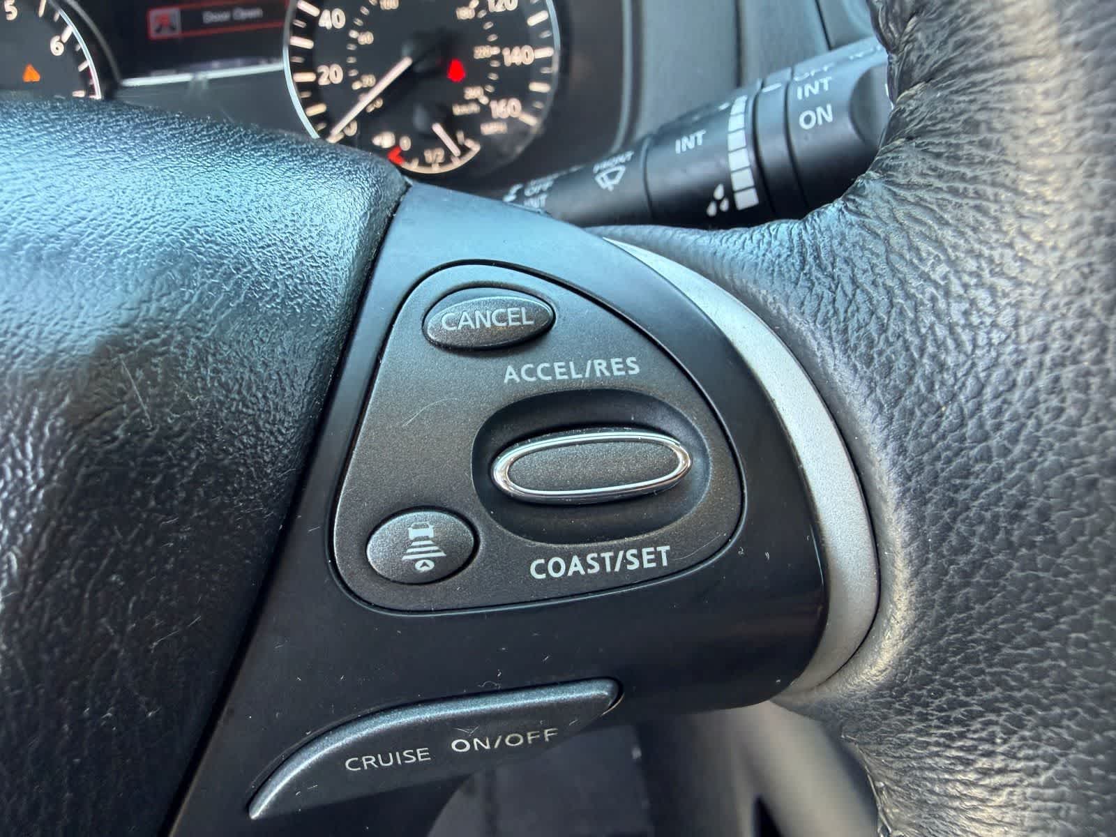 Thumbnail: 2019 Nissan Pathfinder - 22