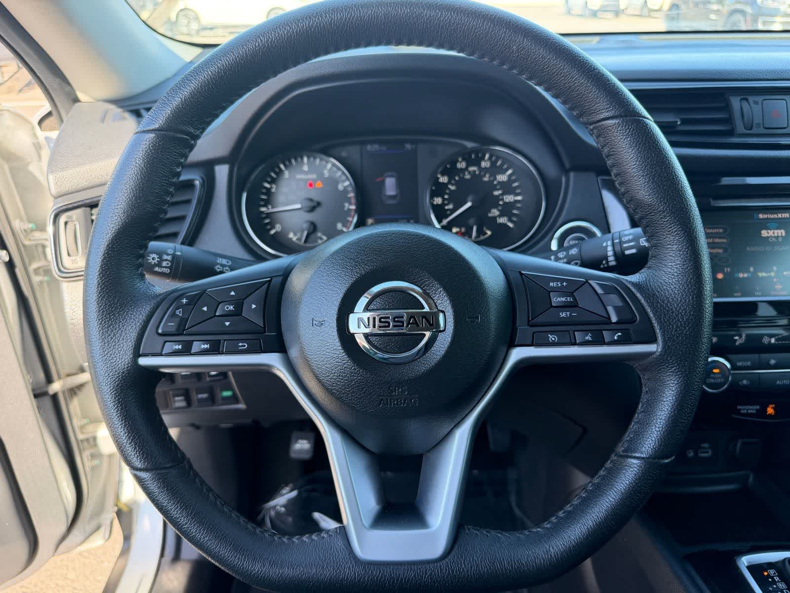 Thumbnail: 2019 Nissan Rogue - 15