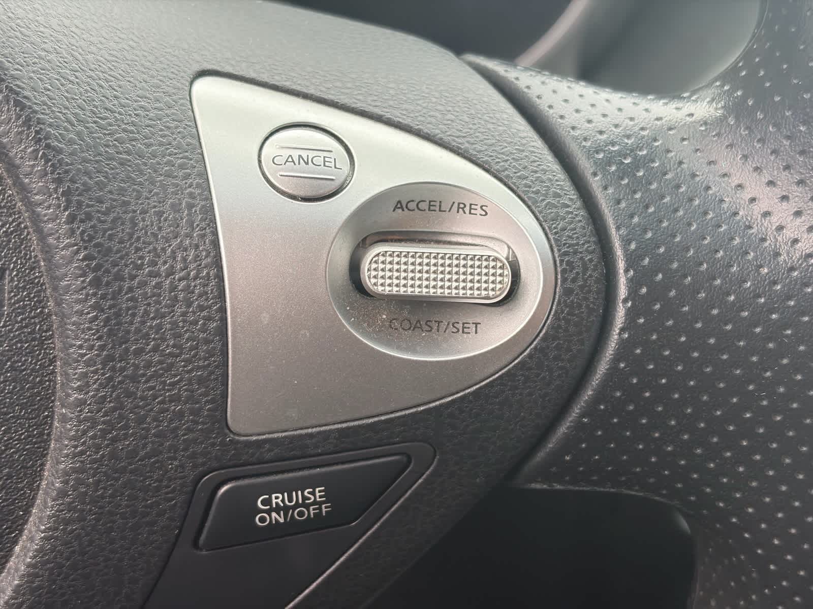 Thumbnail: 2014 Nissan Juke - 13