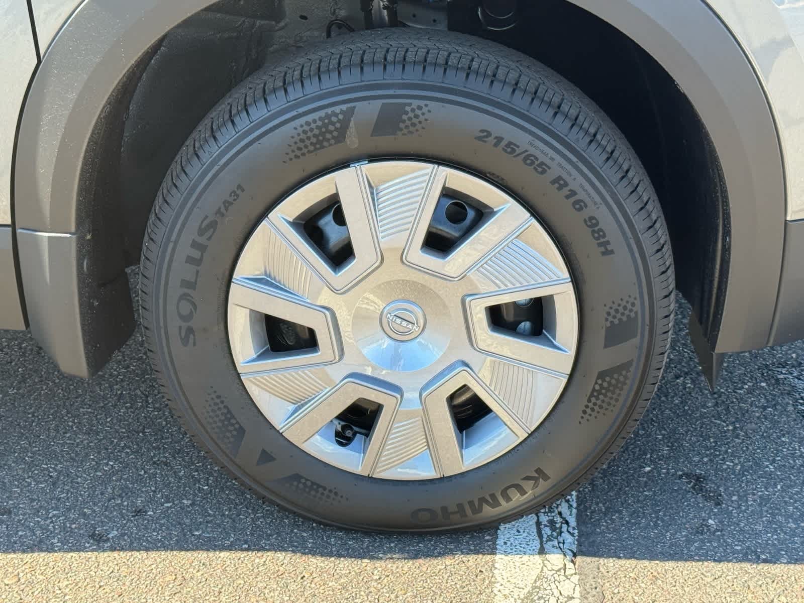 Thumbnail: 2026 Nissan Kicks - 9