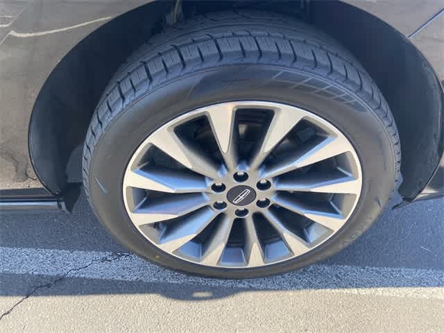 Thumbnail: 2018 Lincoln Navigator - 10
