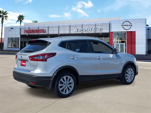 Thumbnail: 2021 Nissan Rogue Sport - 6