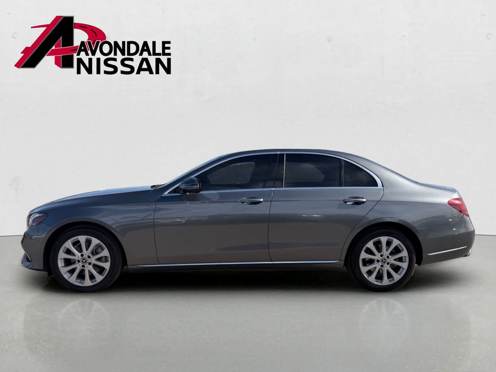 Thumbnail: 2018 Mercedes-Benz E-Class - 2
