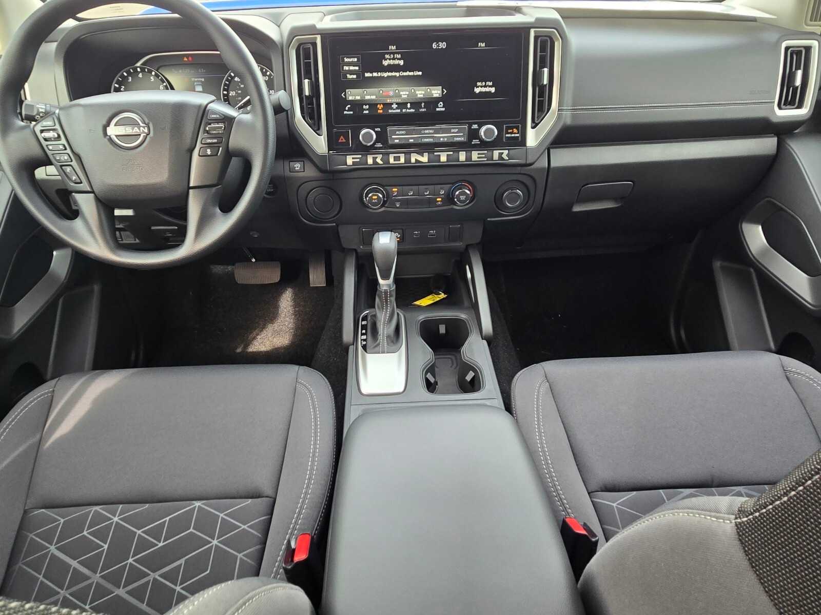 Thumbnail: 2026 Nissan Frontier - 16