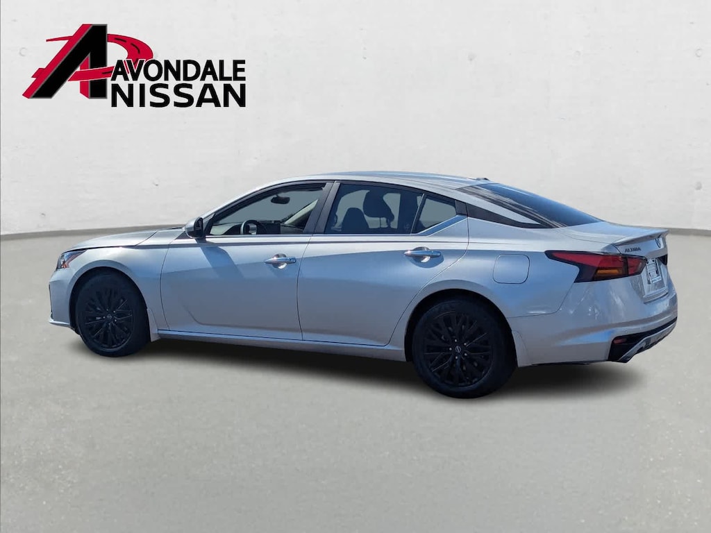 New 2025 Nissan Altima SV Sedan