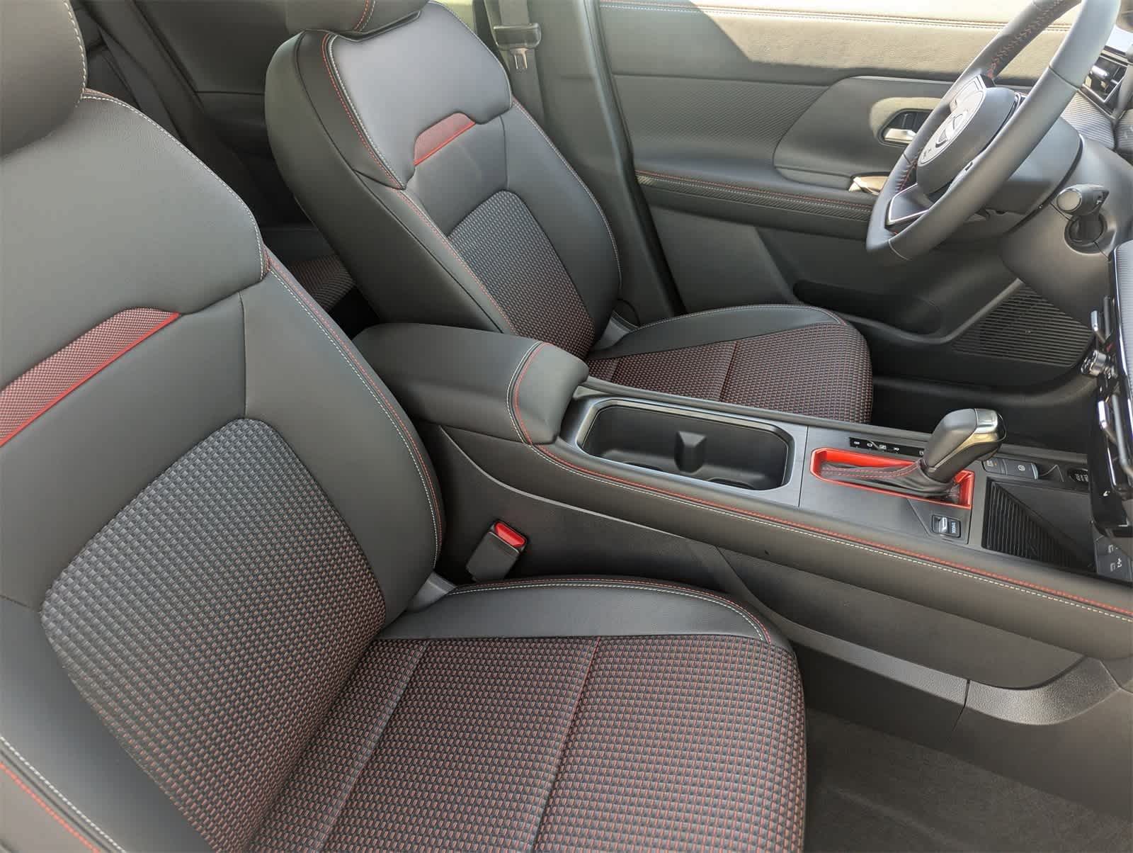 Thumbnail: 2026 Nissan Kicks - 12