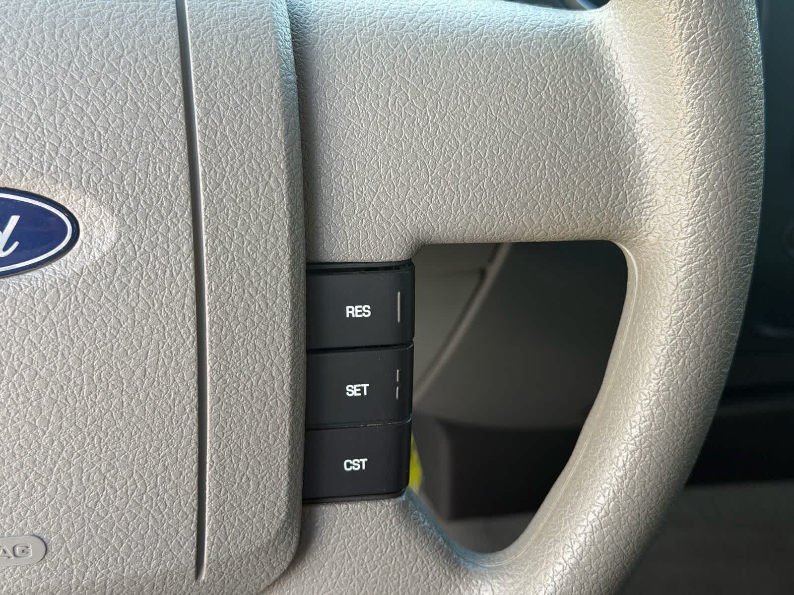 Thumbnail: 2008 Ford Econoline - 21