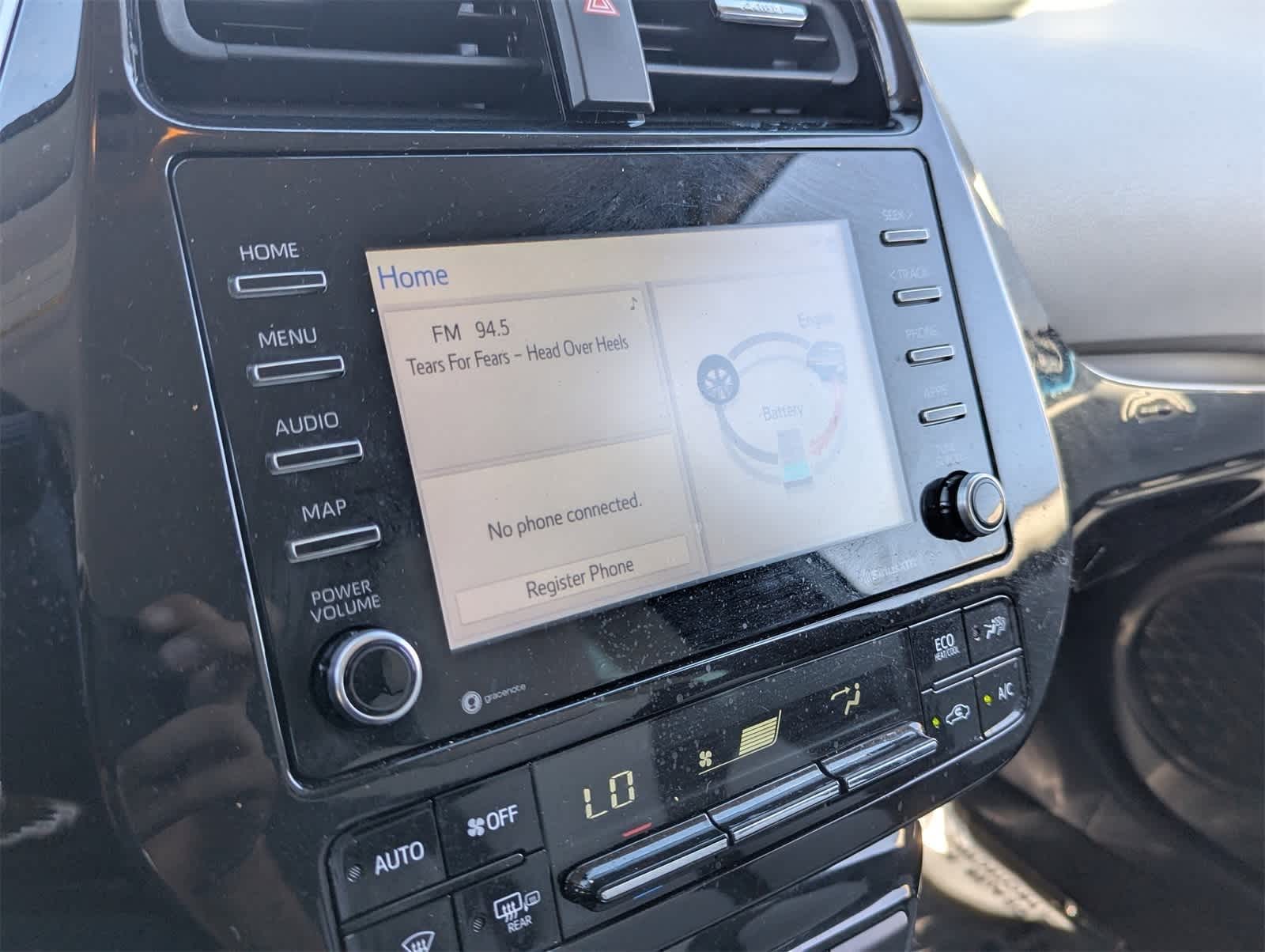 Thumbnail: 2022 Toyota Prius - 26