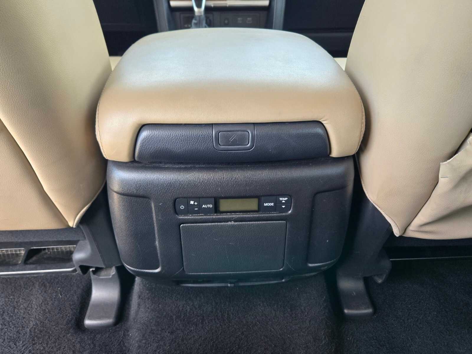 Thumbnail: 2023 Nissan Armada - 18