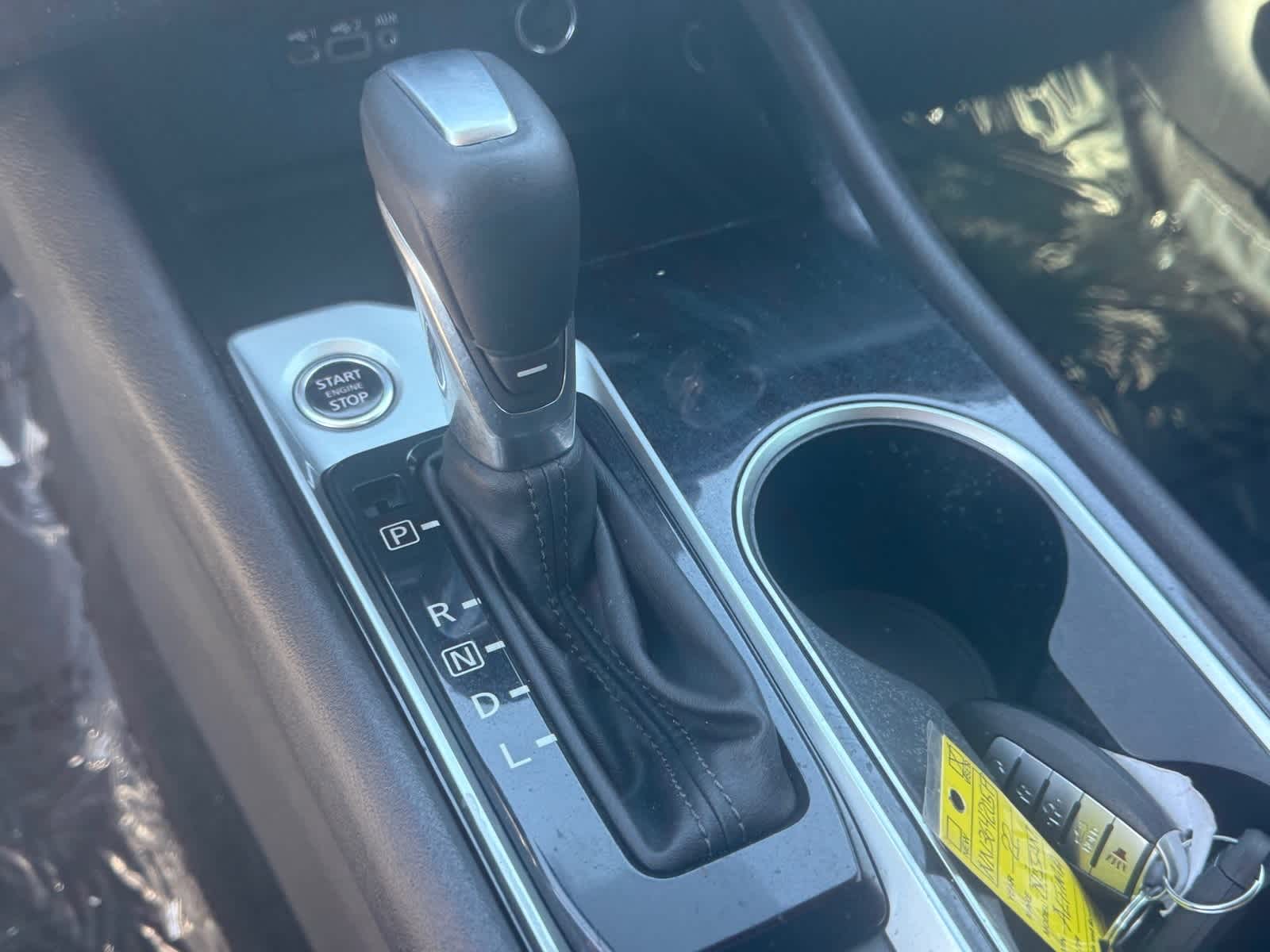 Thumbnail: 2022 Nissan Altima - 18