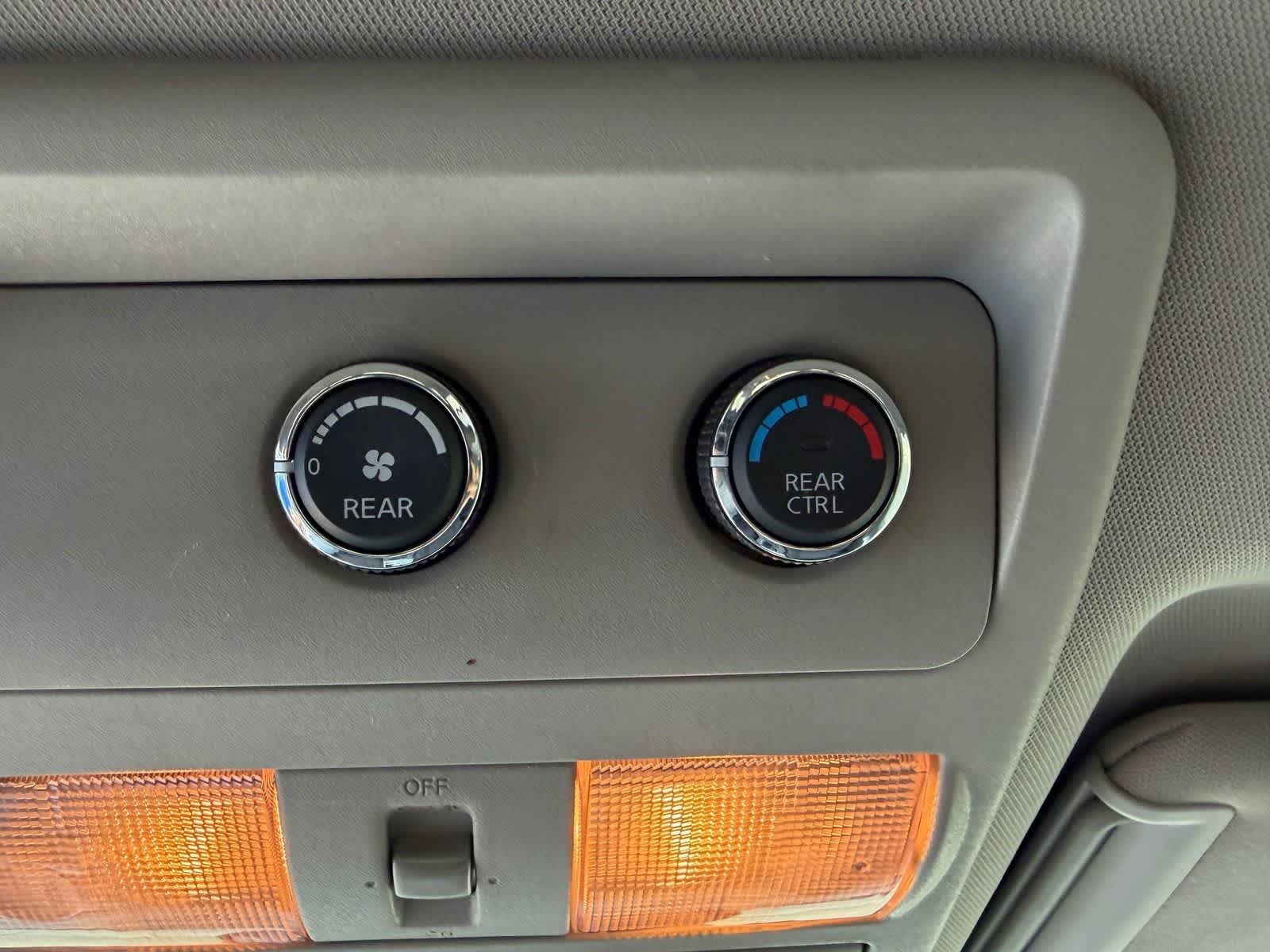 Thumbnail: 2008 Nissan Pathfinder - 16