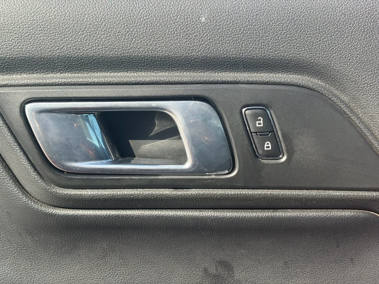 Thumbnail: 2023 Ford Mustang - 15