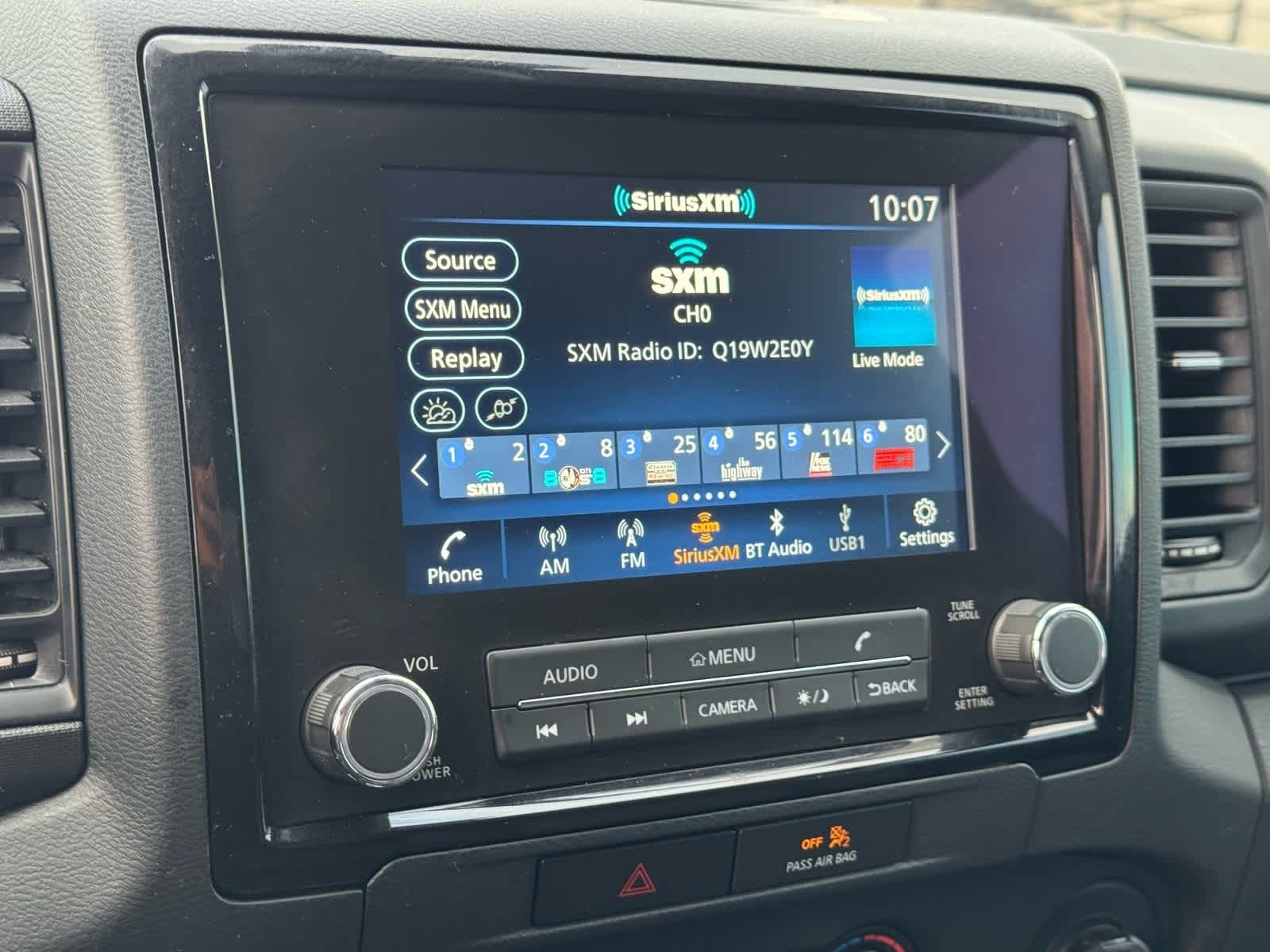 Thumbnail: 2022 Nissan Frontier - 26