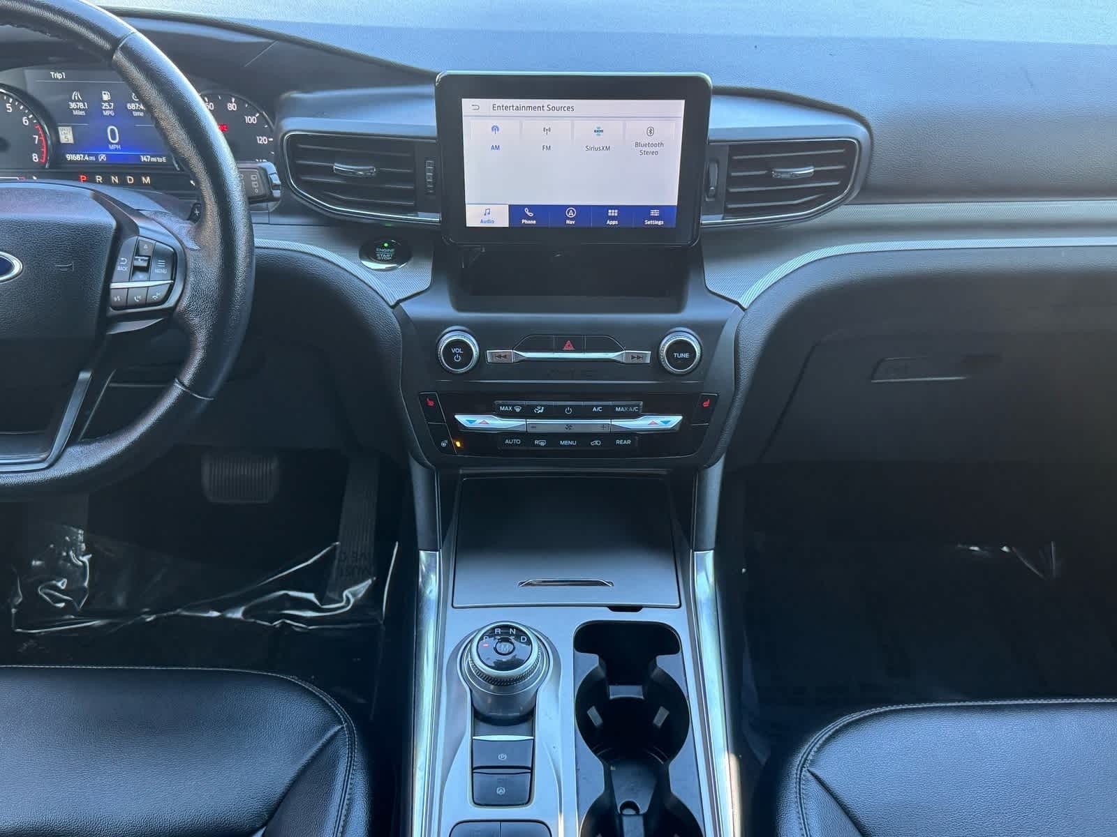 Thumbnail: 2020 Ford Explorer - 14