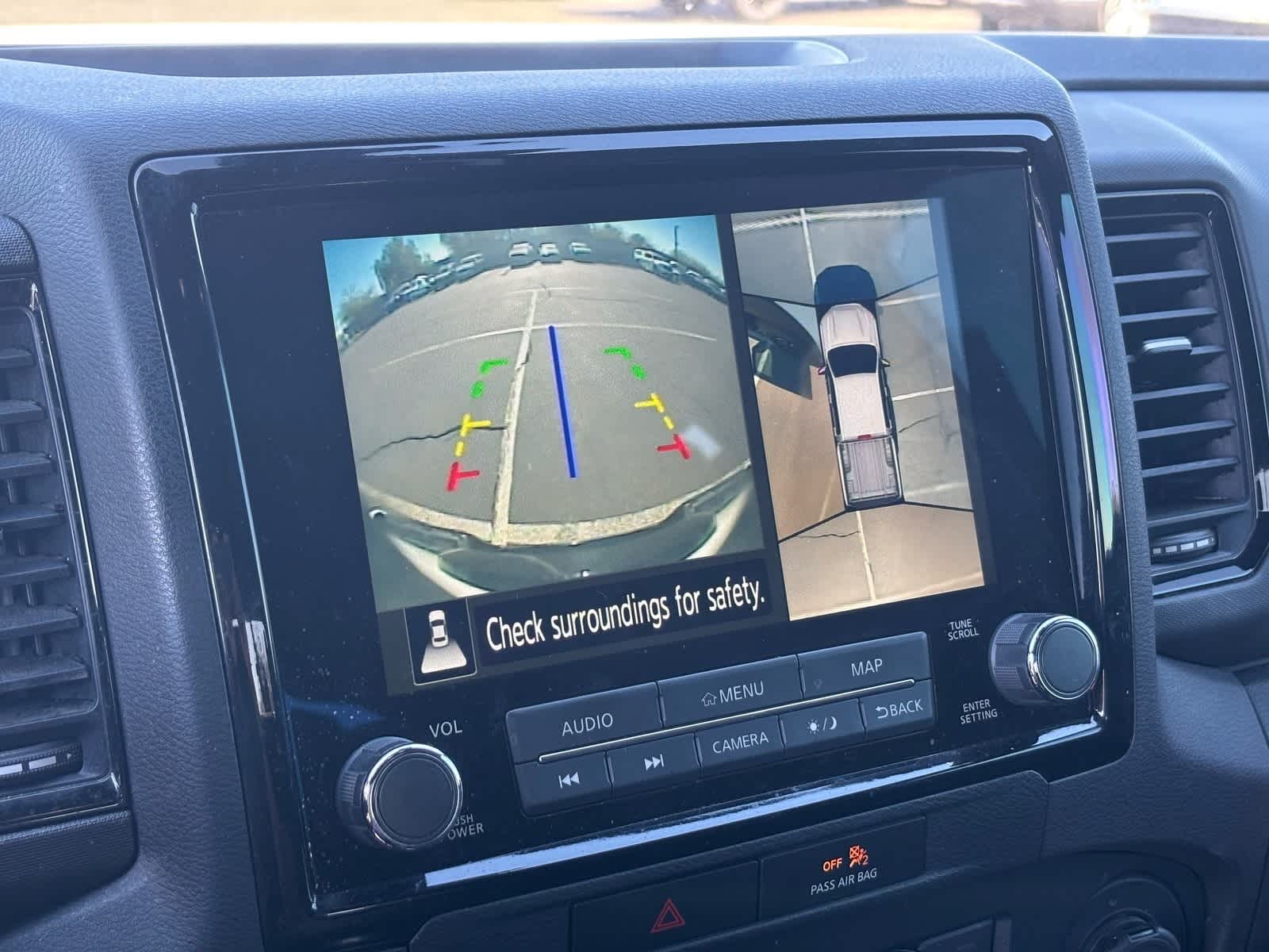 Thumbnail: 2022 Nissan Frontier - 23