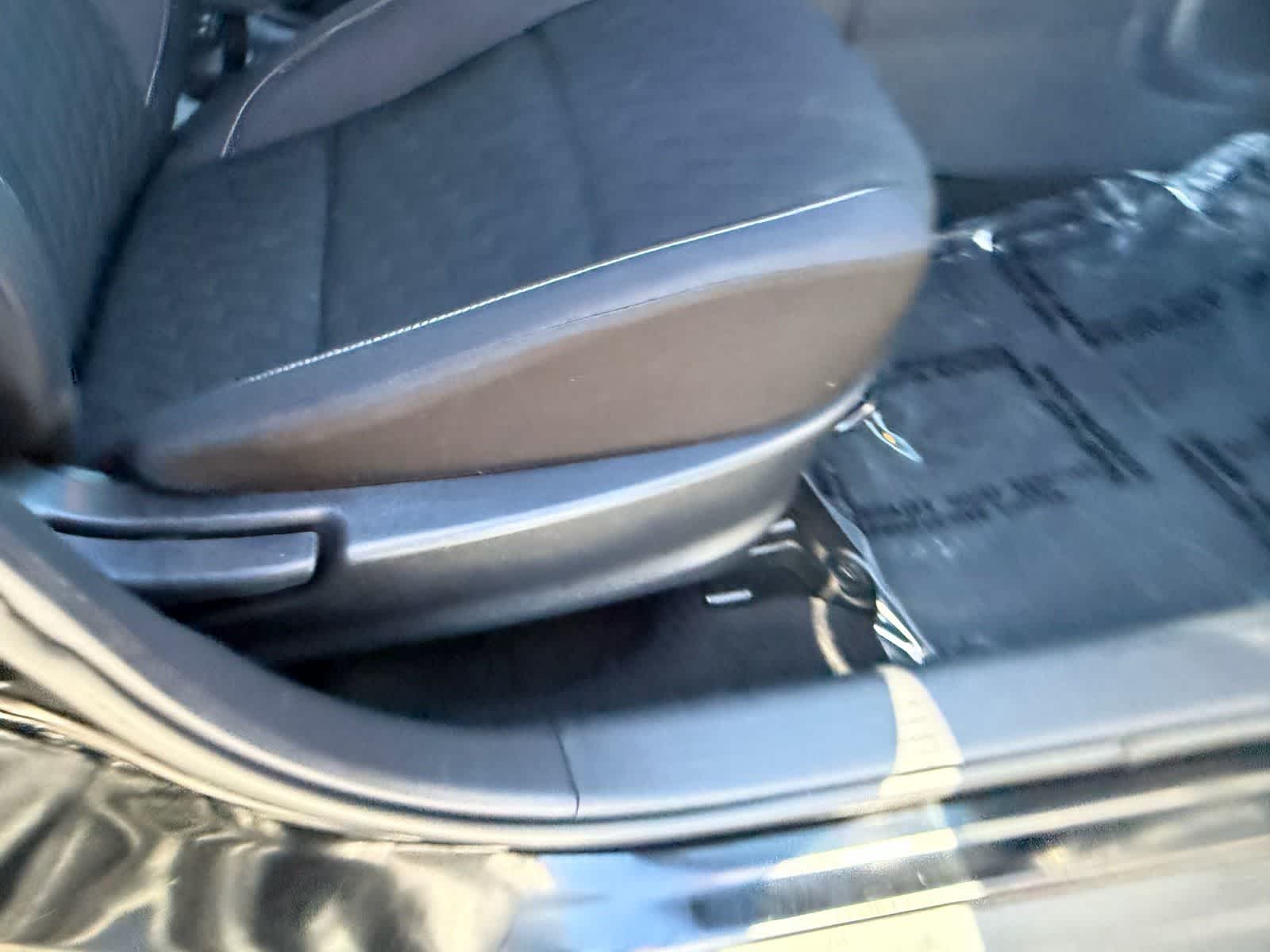 Thumbnail: 2022 Nissan Kicks - 14