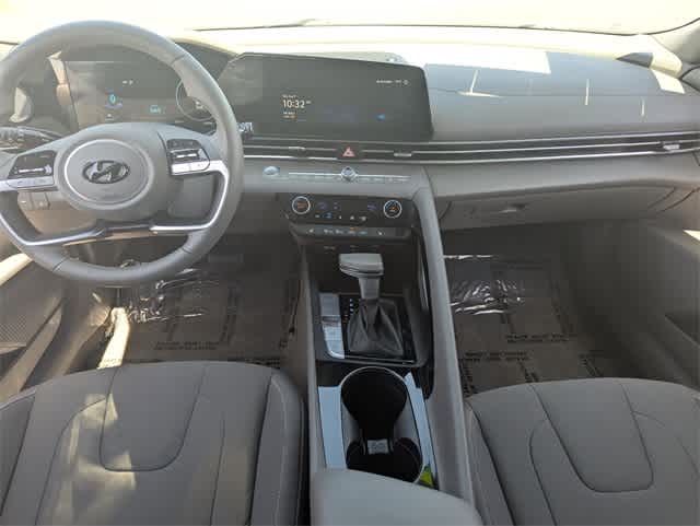 Thumbnail: 2023 Hyundai Elantra - 14