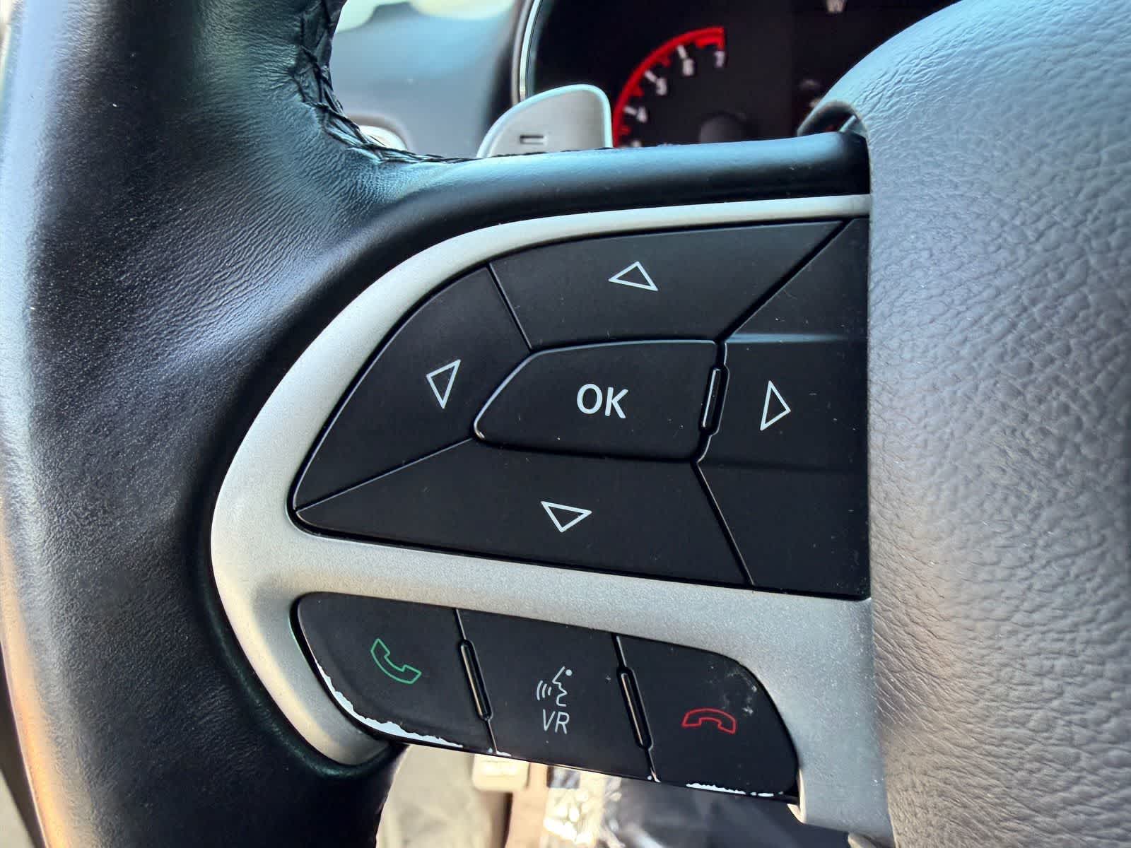 Thumbnail: 2016 Dodge Durango - 18