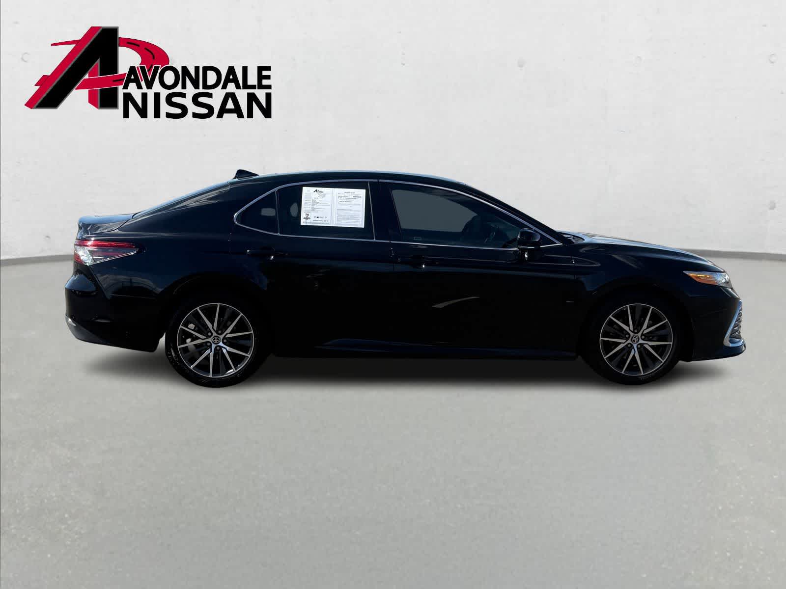 Thumbnail: 2023 Toyota Camry - 8