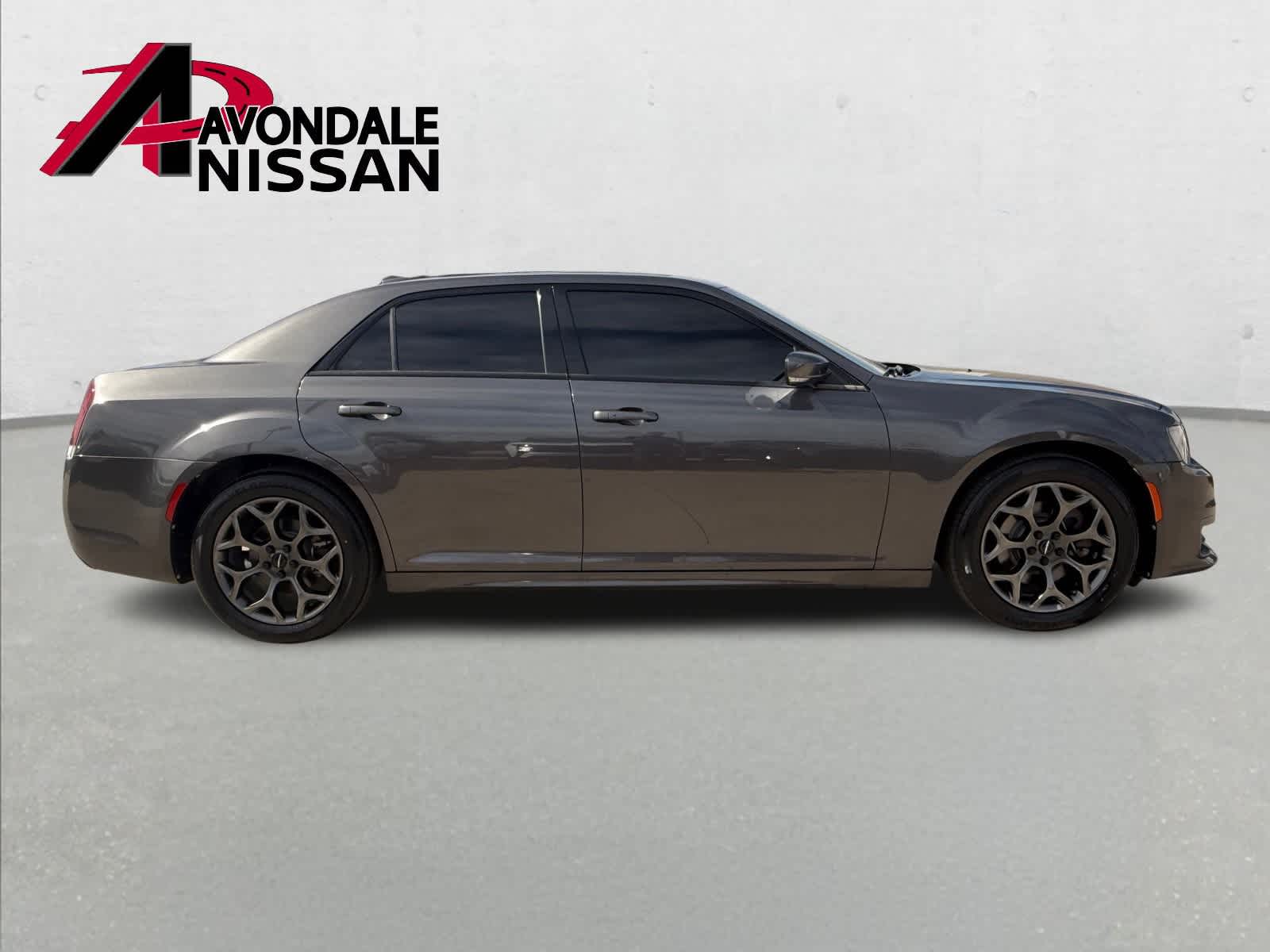 Thumbnail: 2018 Chrysler 300 - 7