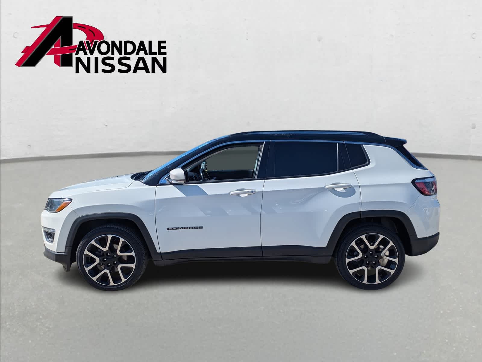 Thumbnail: 2018 Jeep Compass - 3