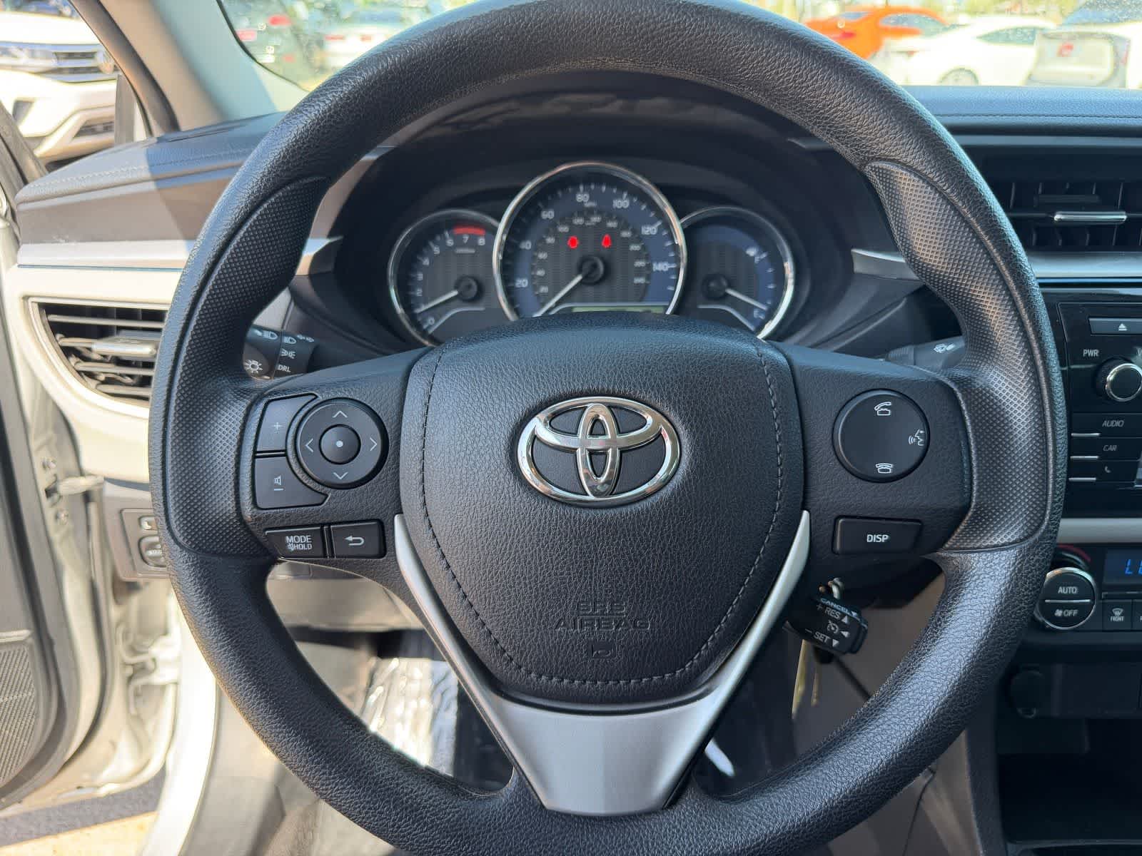 Thumbnail: 2016 Toyota Corolla - 17
