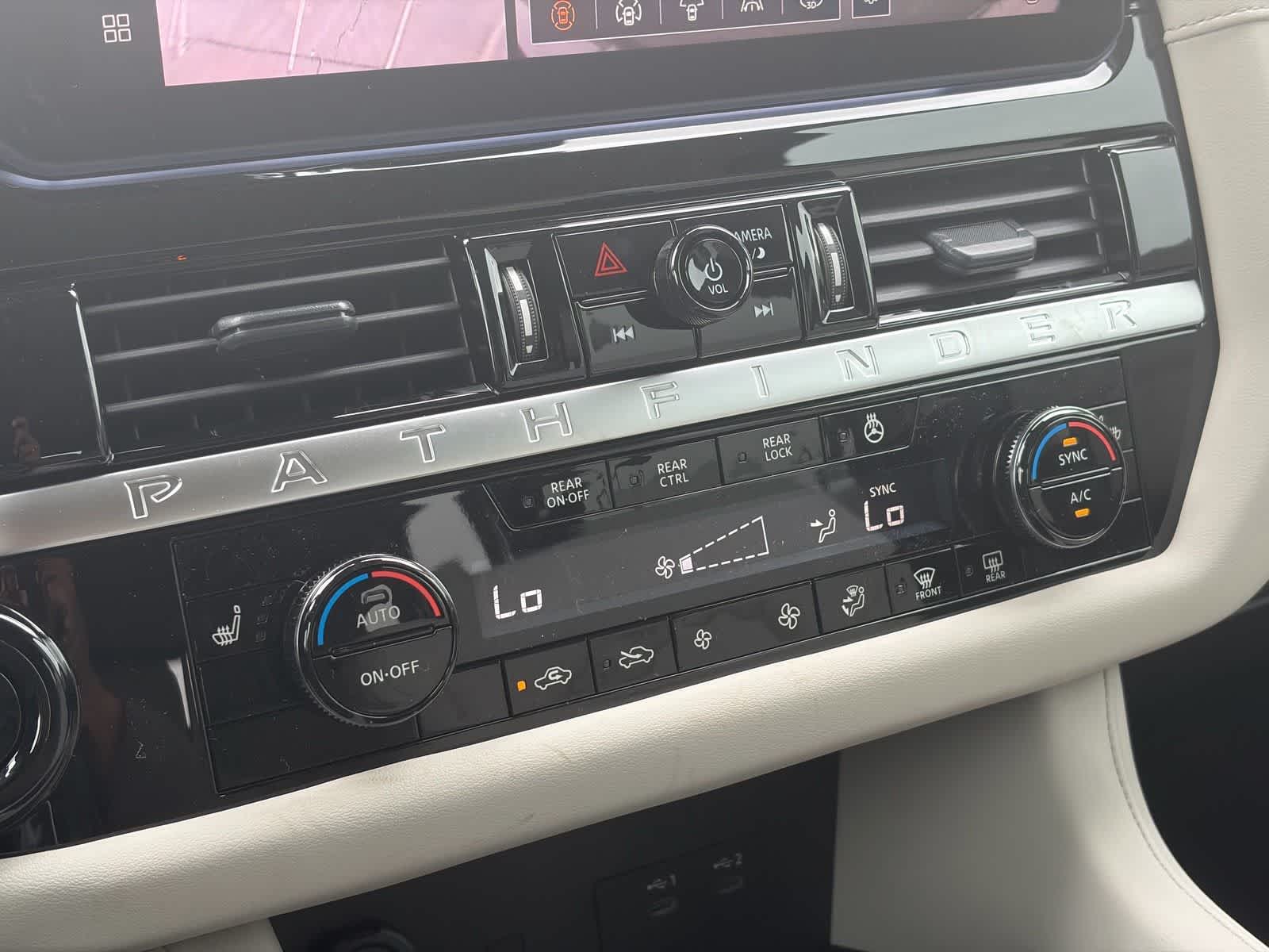 Thumbnail: 2026 Nissan Pathfinder - 20