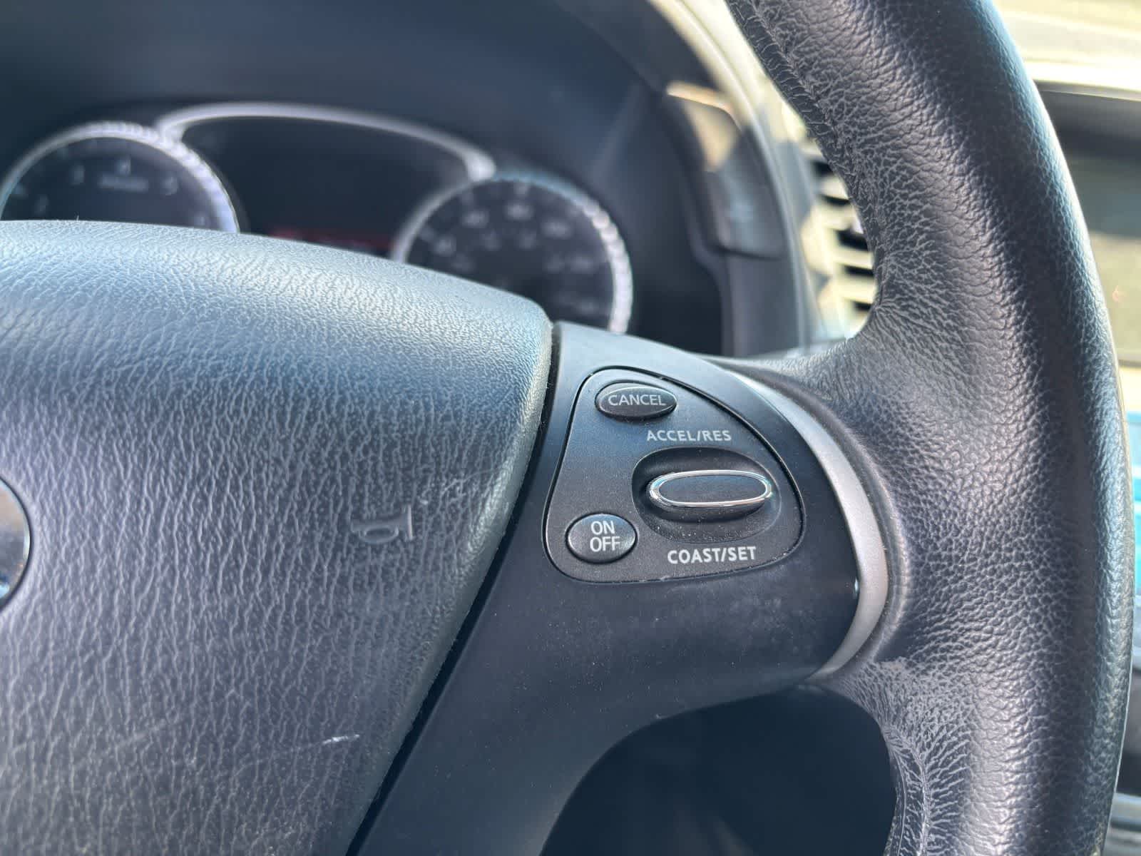 Thumbnail: 2015 INFINITI QX60 - 15